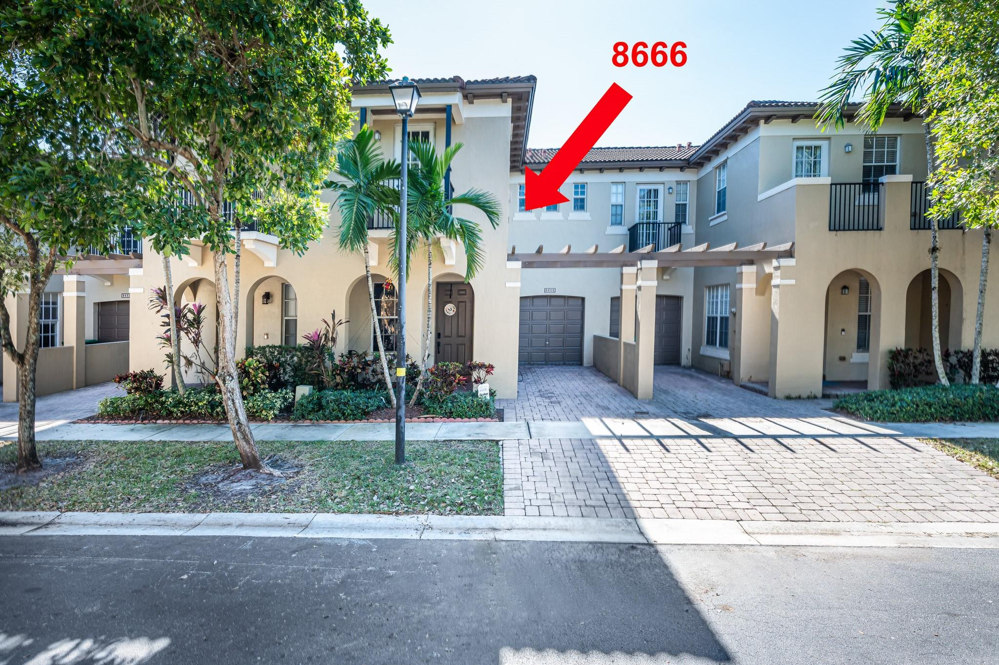 8666 Blaze Ct