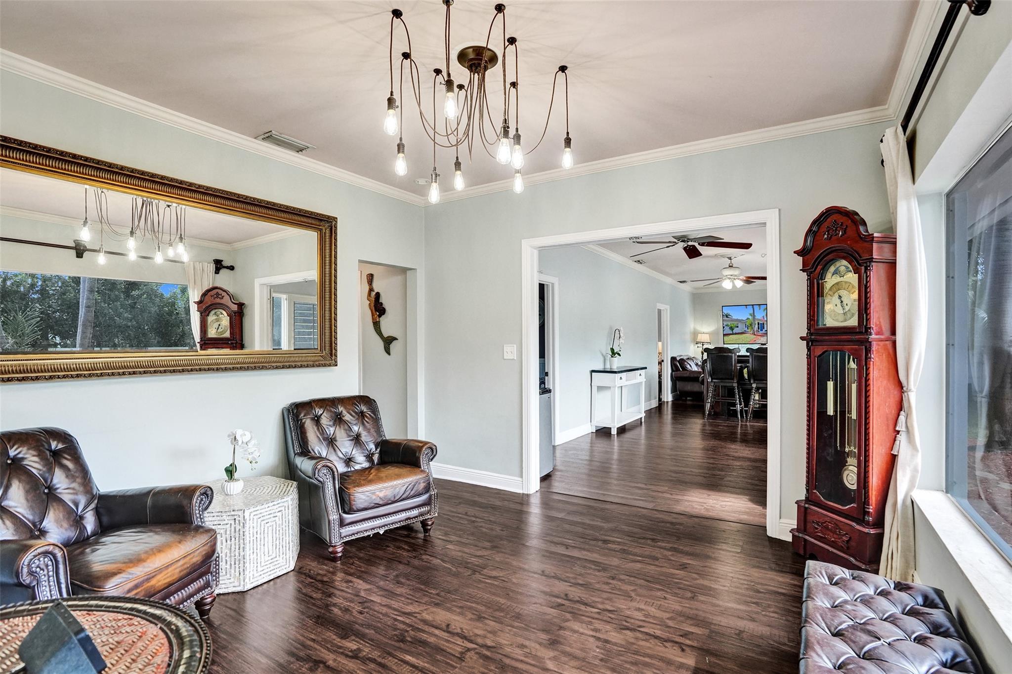 1004 Avon Rd