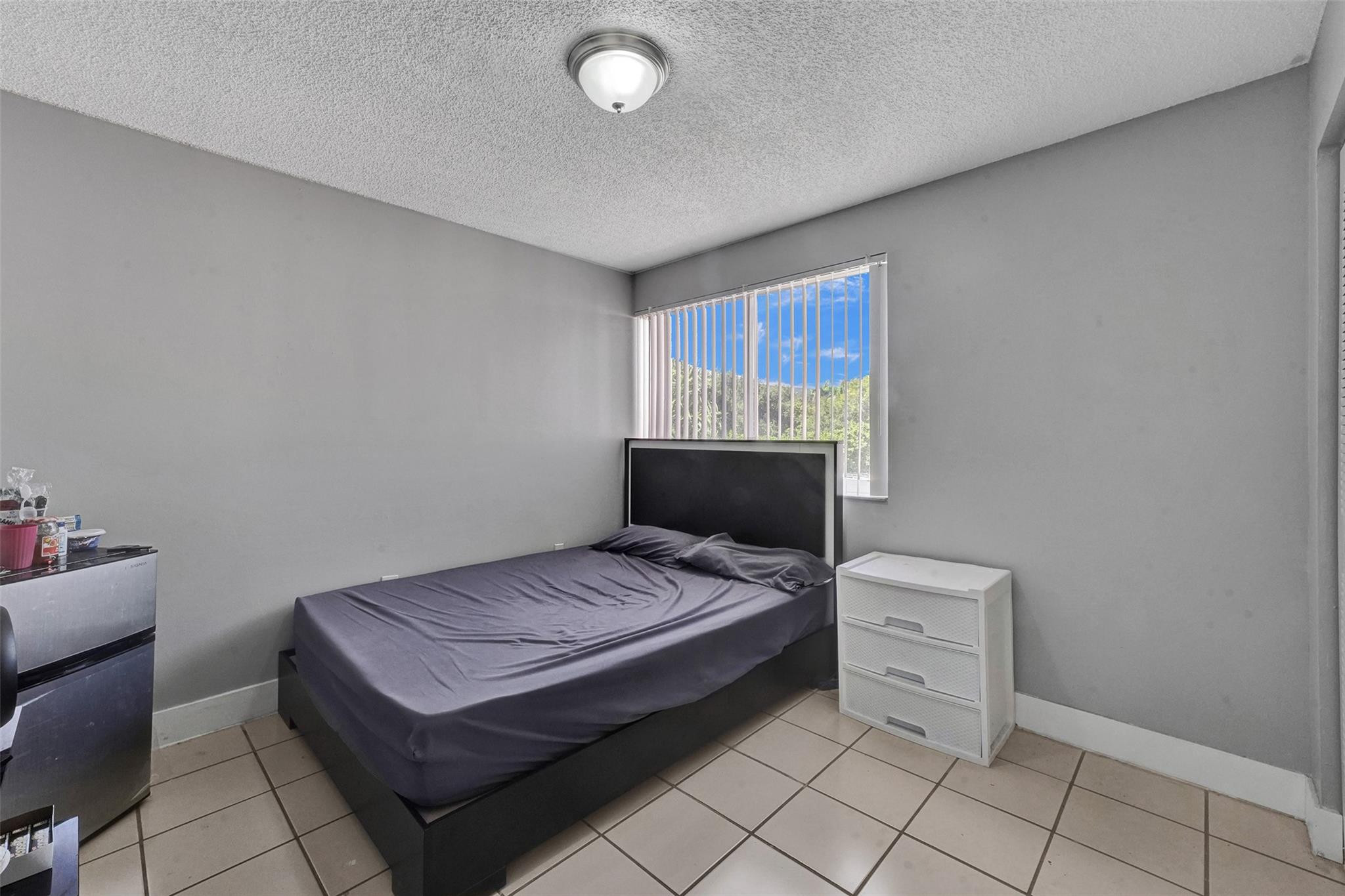 8041 Lake Dr 201