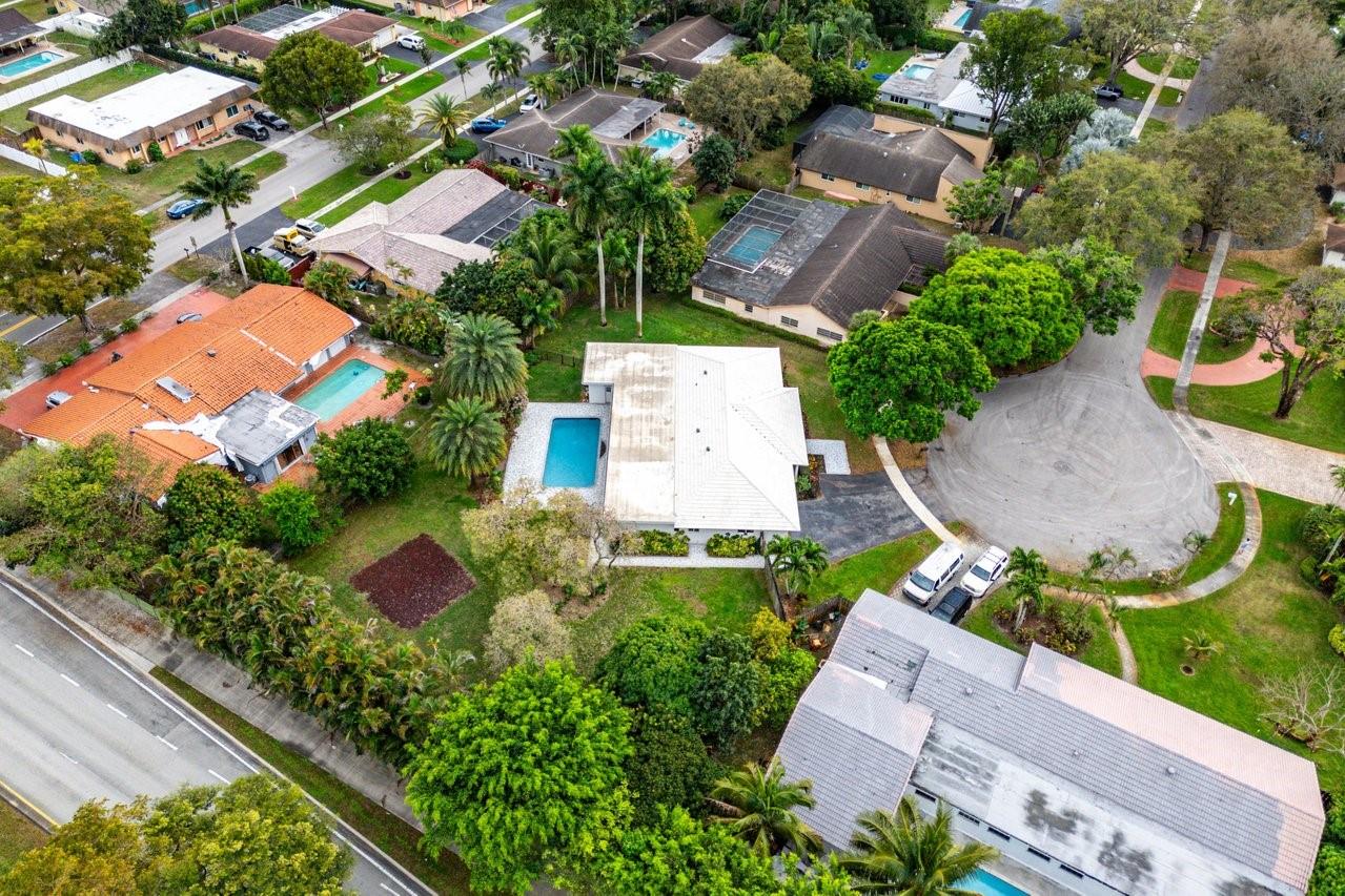 1200 SW 68th Ave
