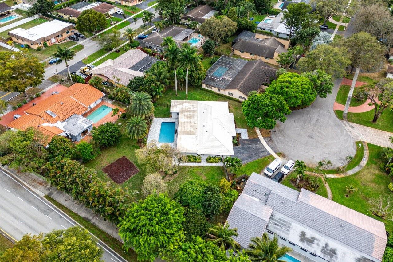 1200 SW 68th Ave