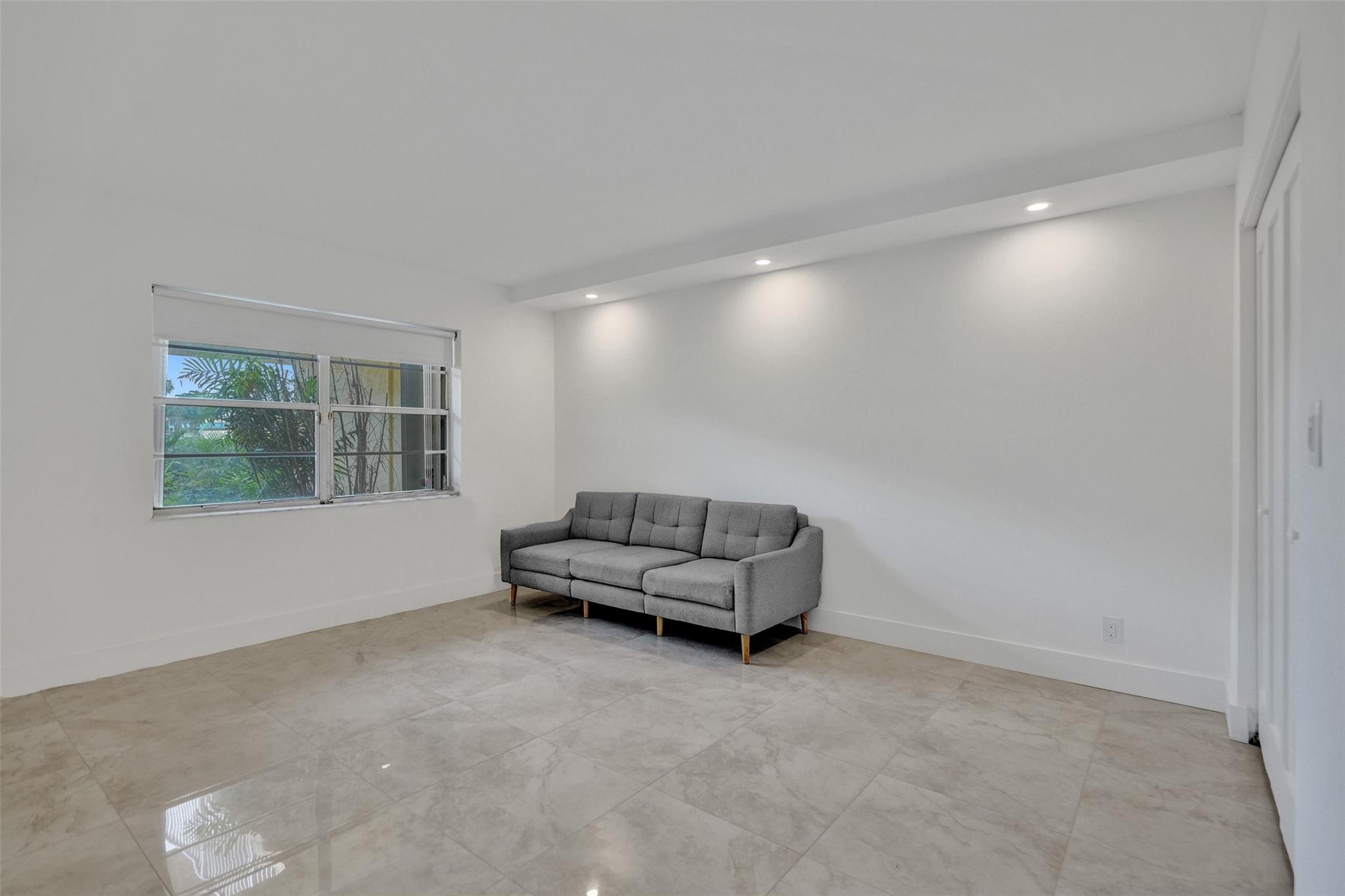 8750 Azalea Ct 103