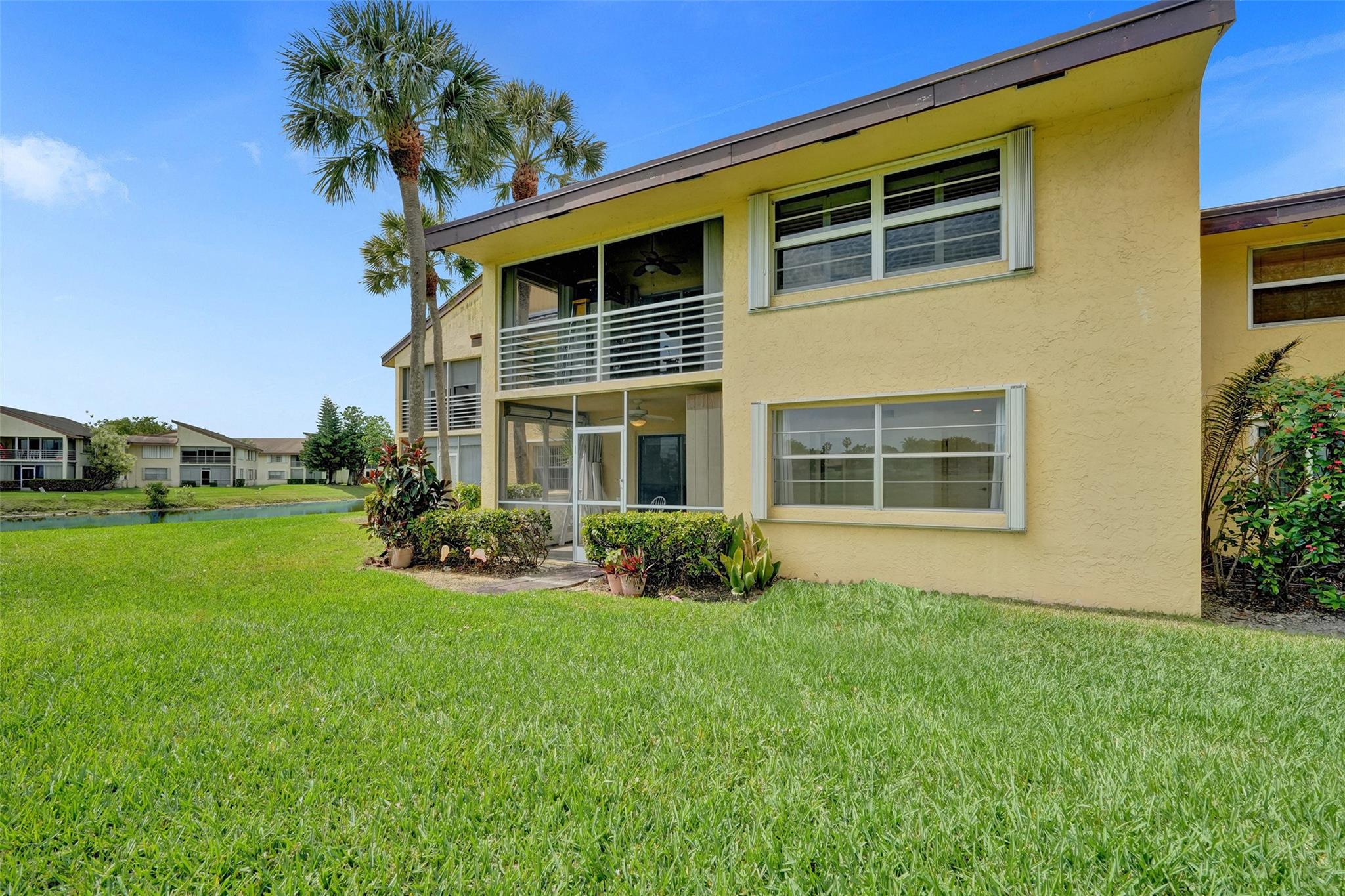 8750 Azalea Ct 103