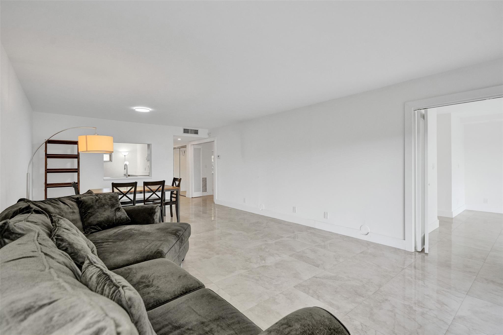 8750 Azalea Ct 103