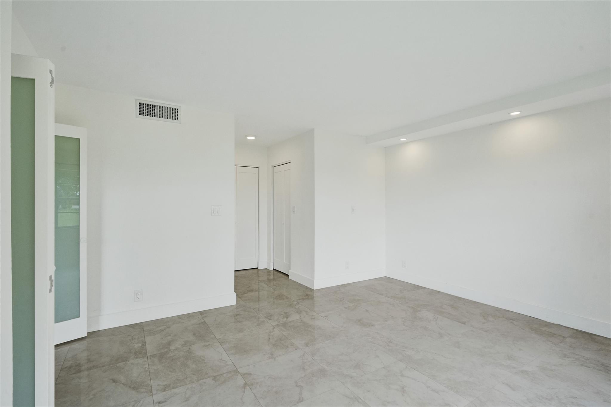 8750 Azalea Ct 103
