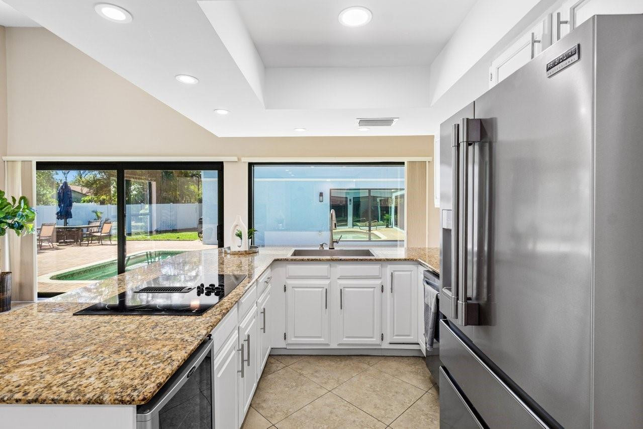 3200 NW 29th Ave