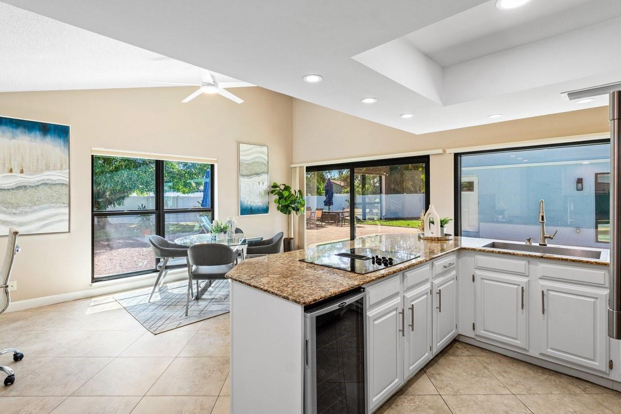 3200 NW 29th Ave