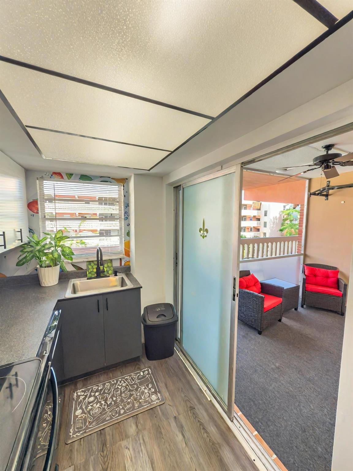 180 NE 12th Ave 12D