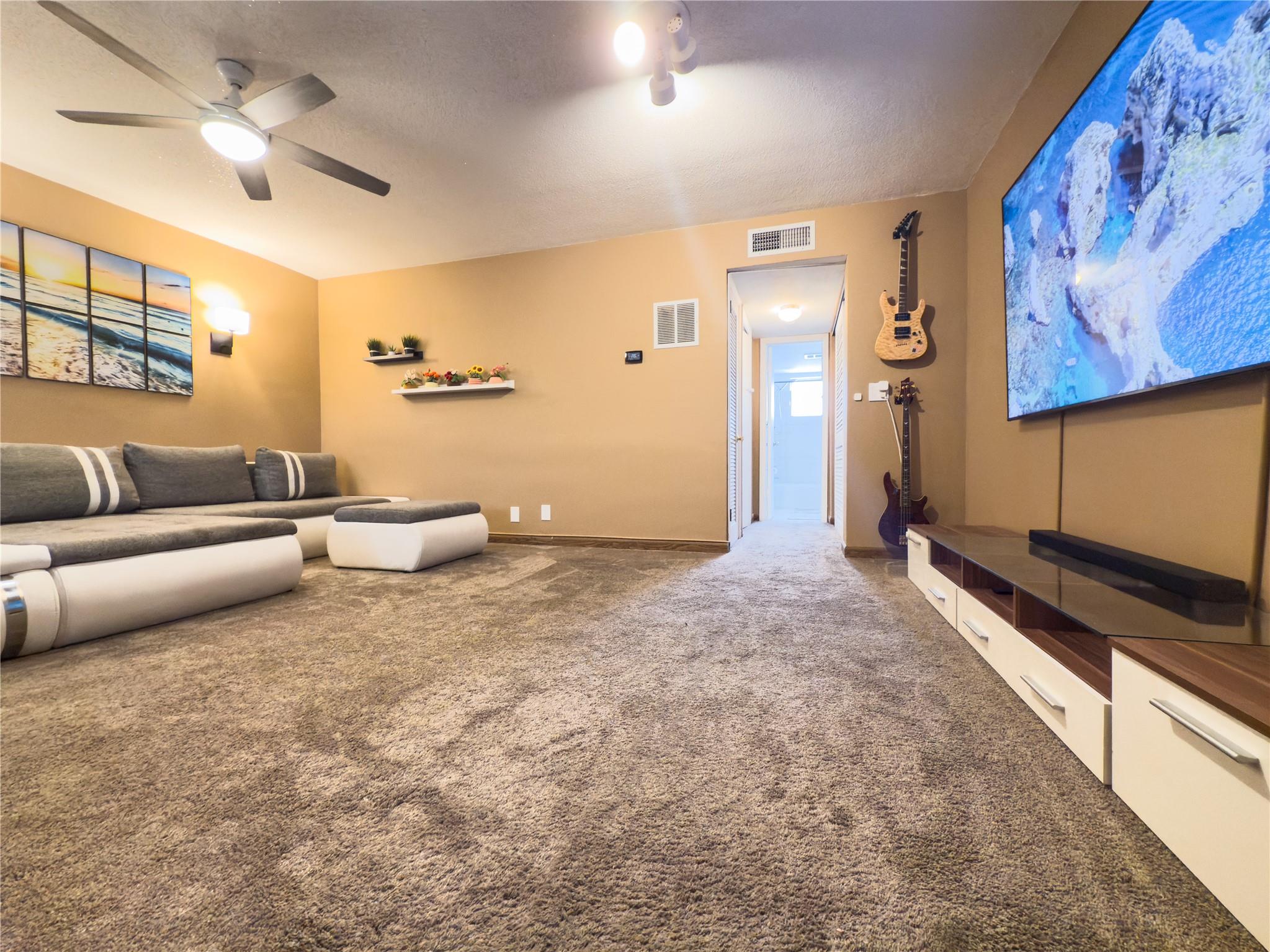 180 NE 12th Ave 12D