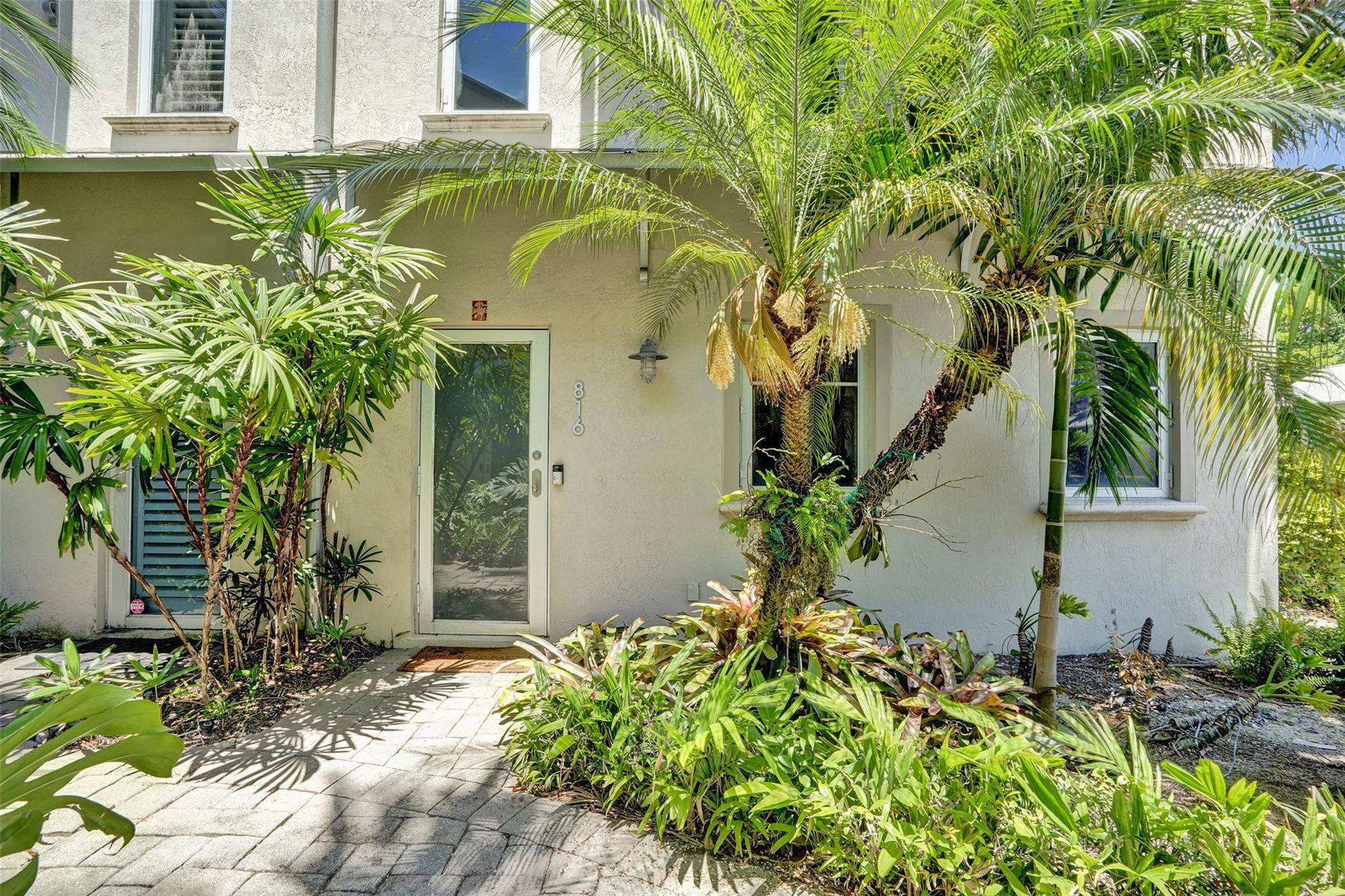 816 SW 4th Ave 10