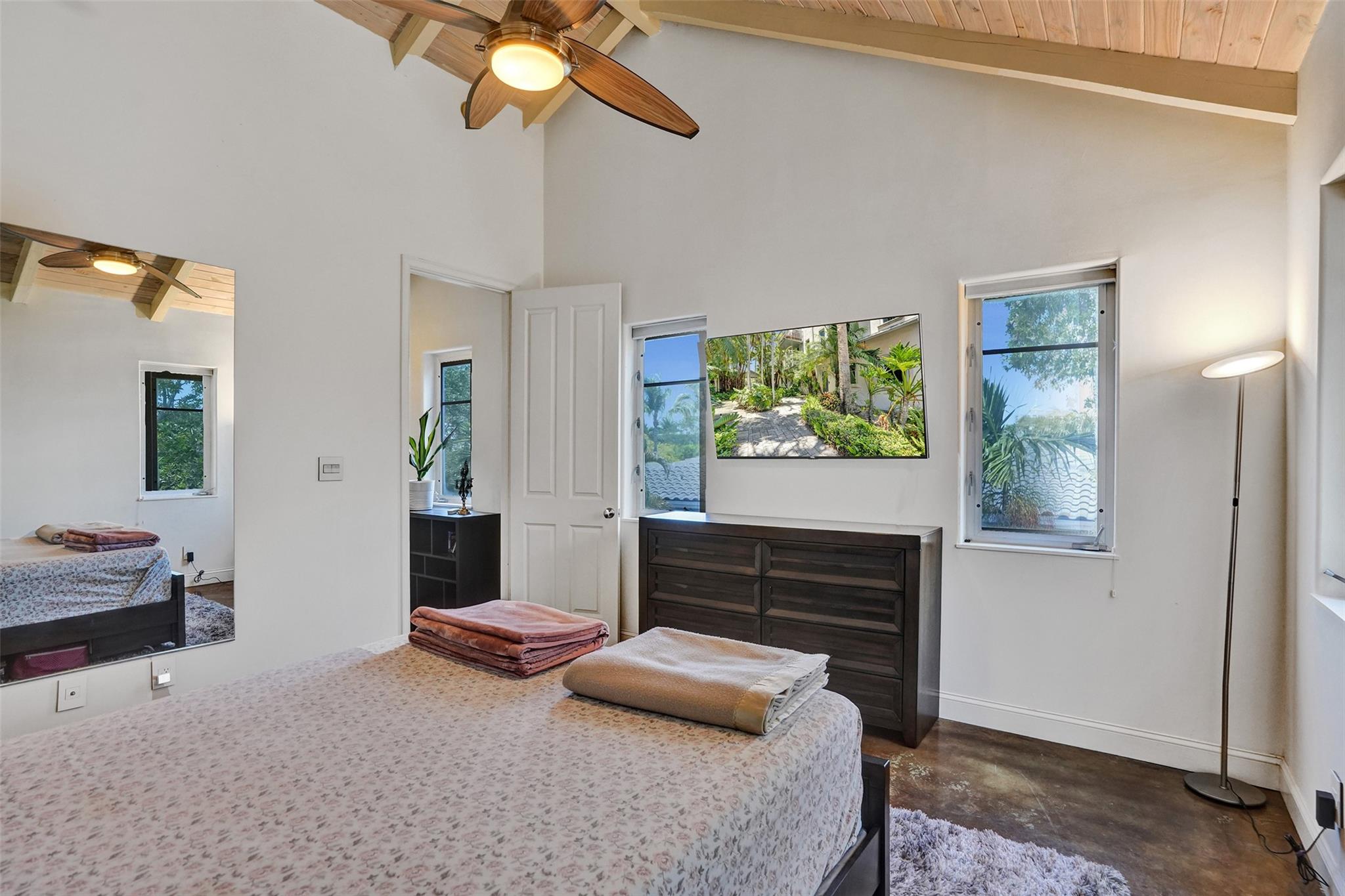 816 SW 4th Ave 10
