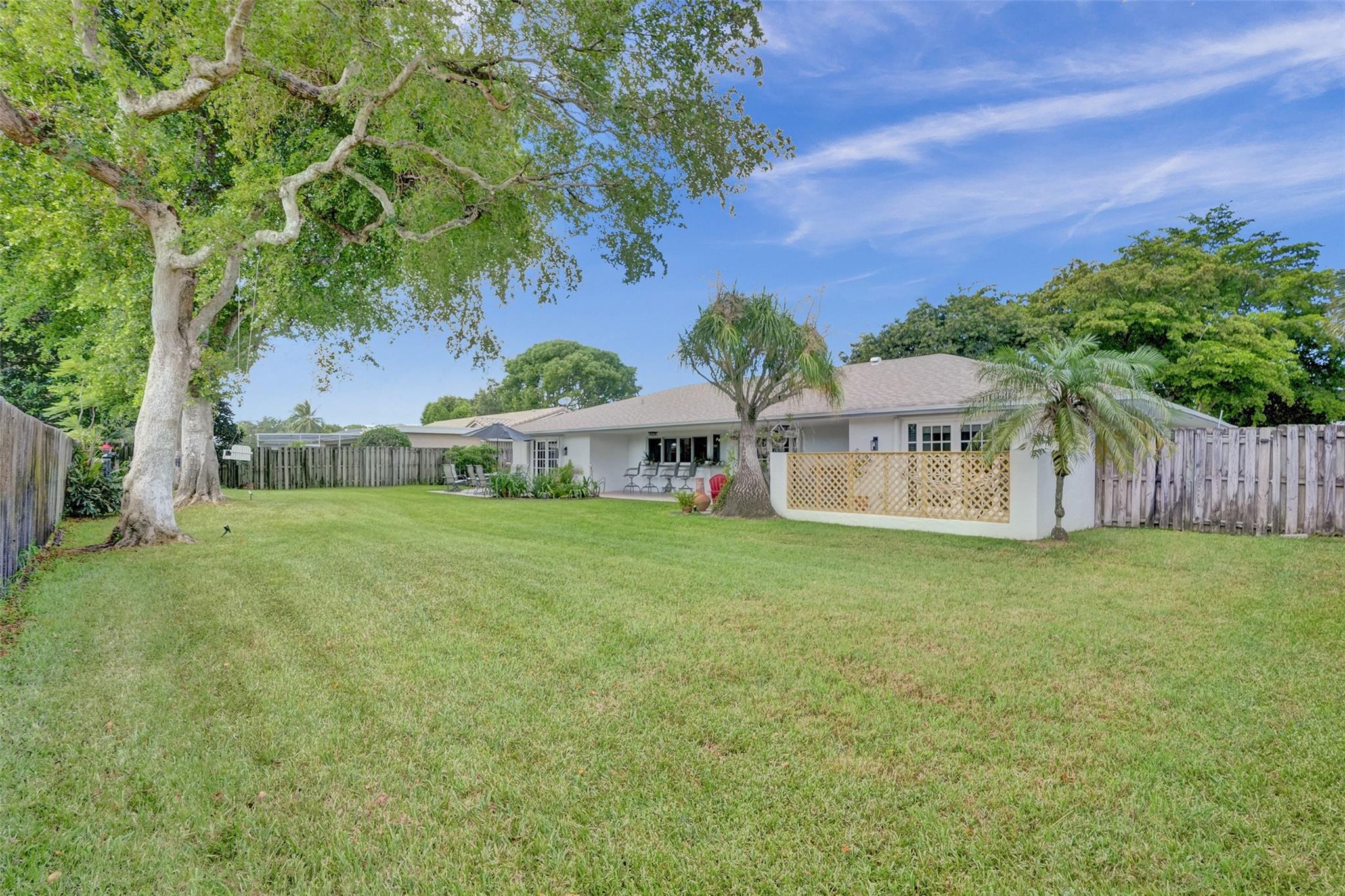 1521 SW 73rd Ave