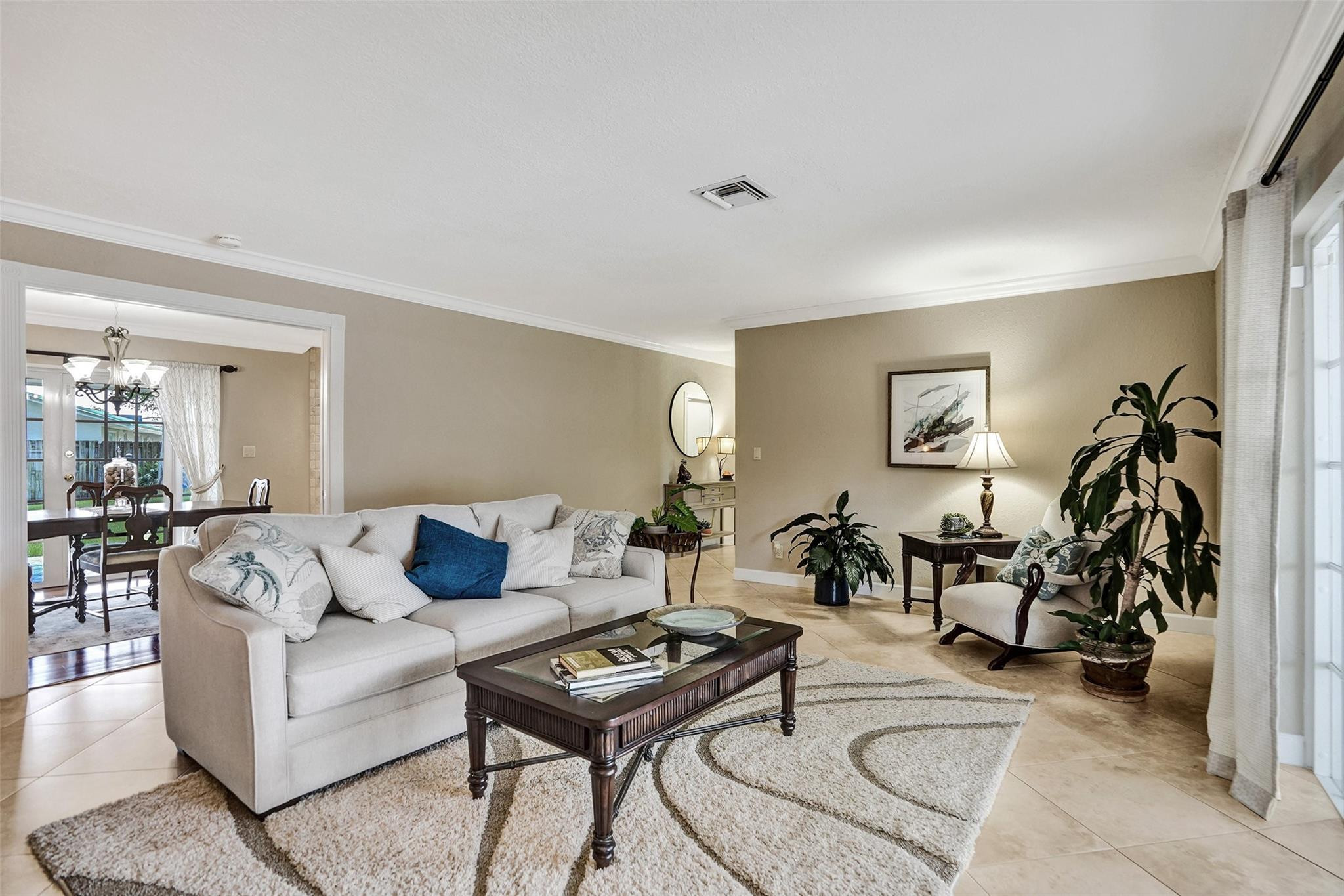 1521 SW 73rd Ave