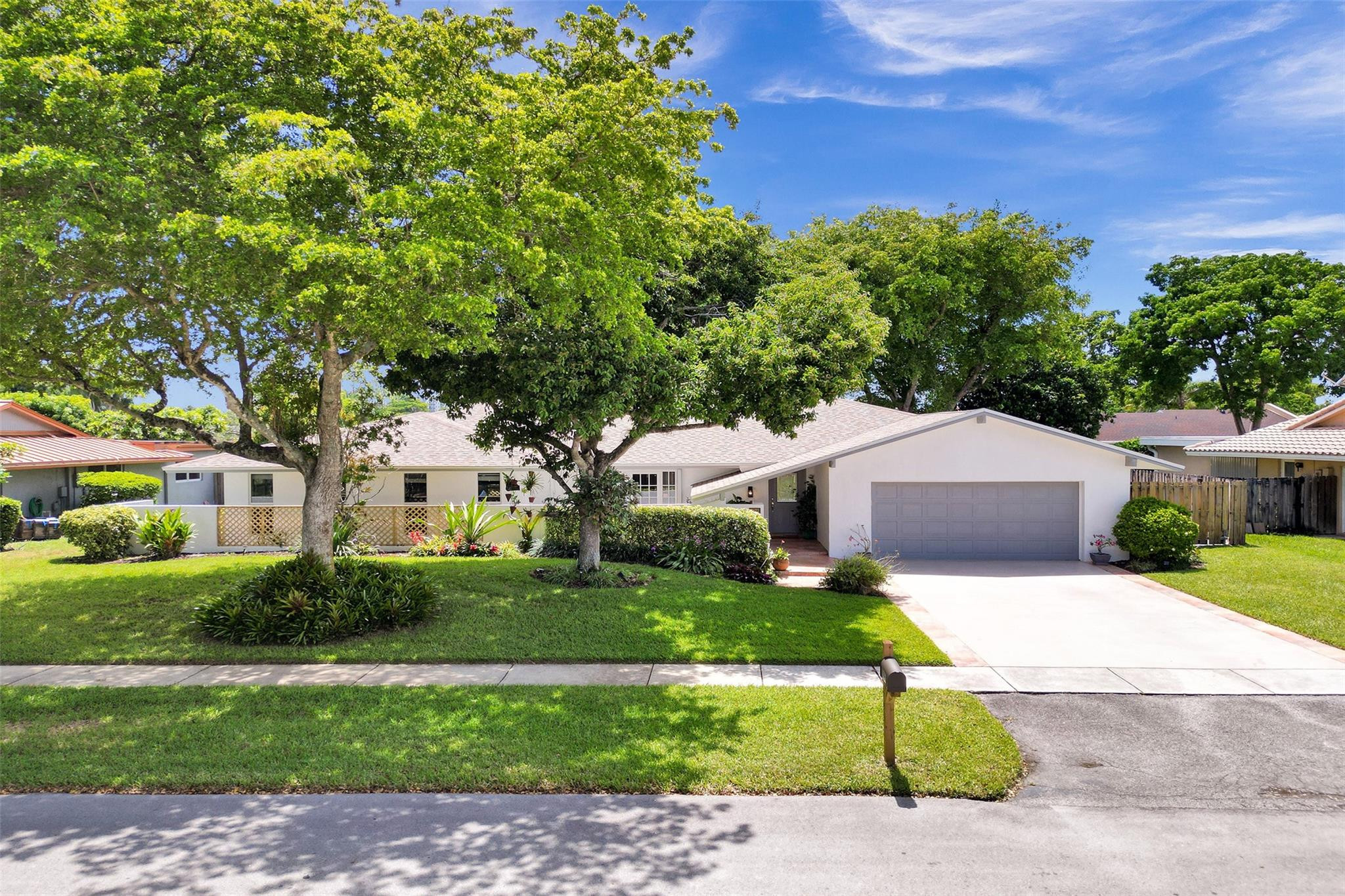 1521 SW 73rd Ave