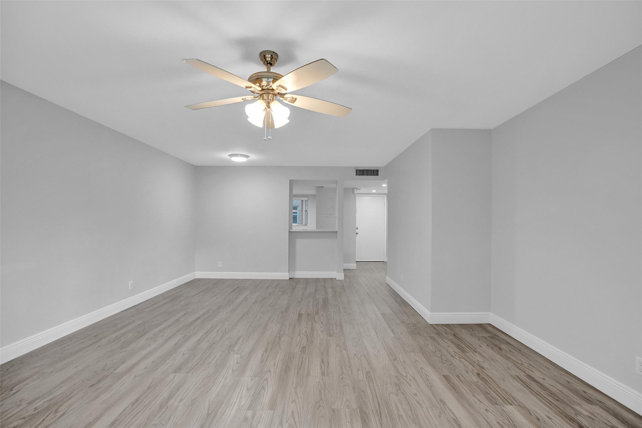 3100 Riverside Dr 109