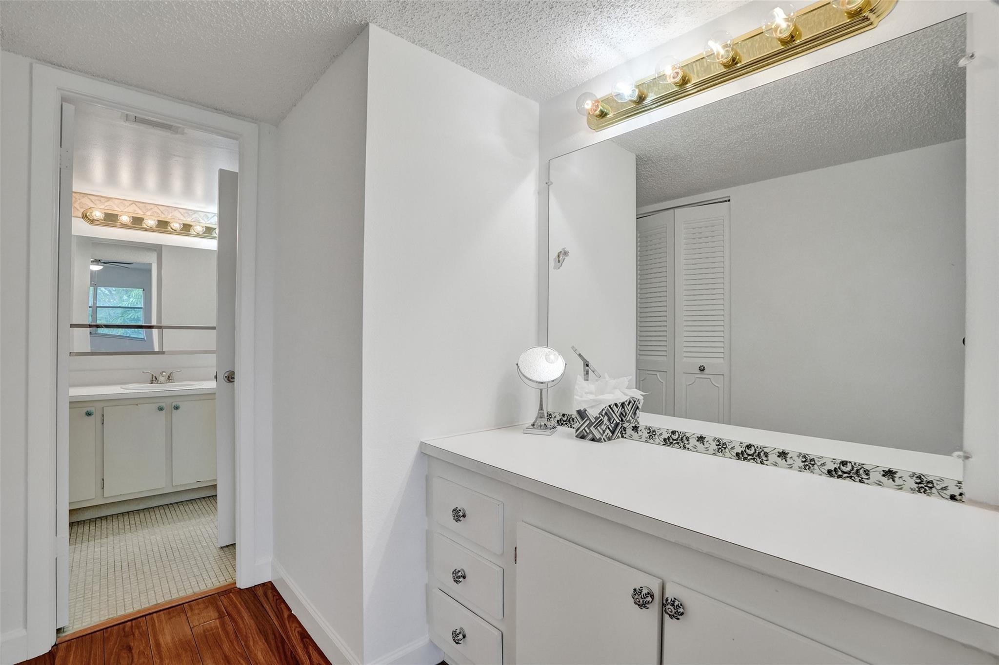 3040 Holiday Springs Blvd 307