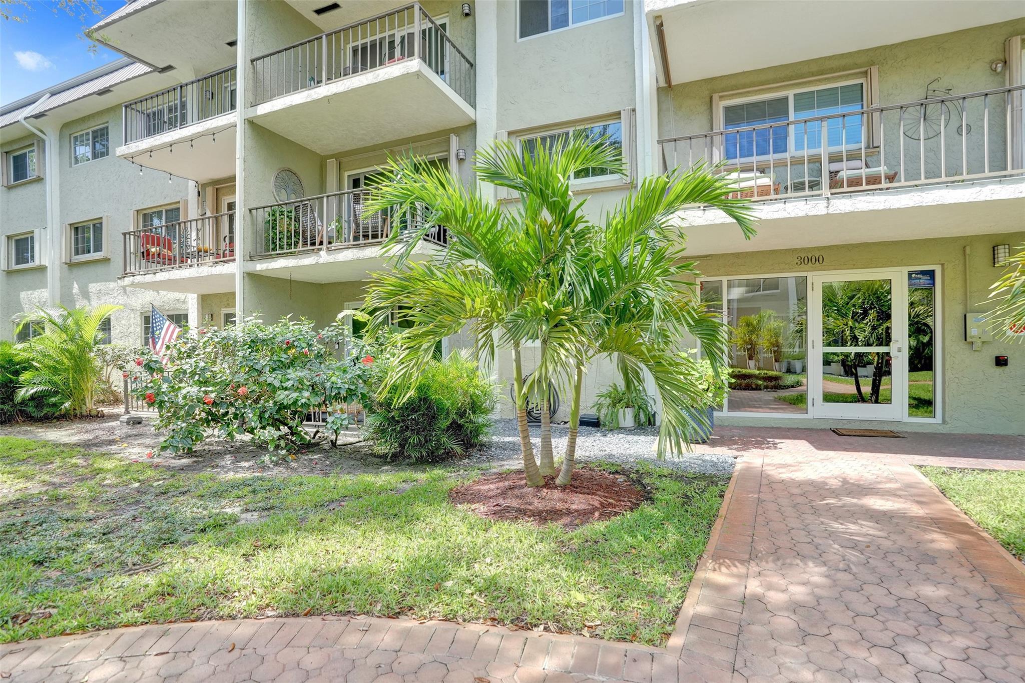 3000 NE 5th Ter 114-A
