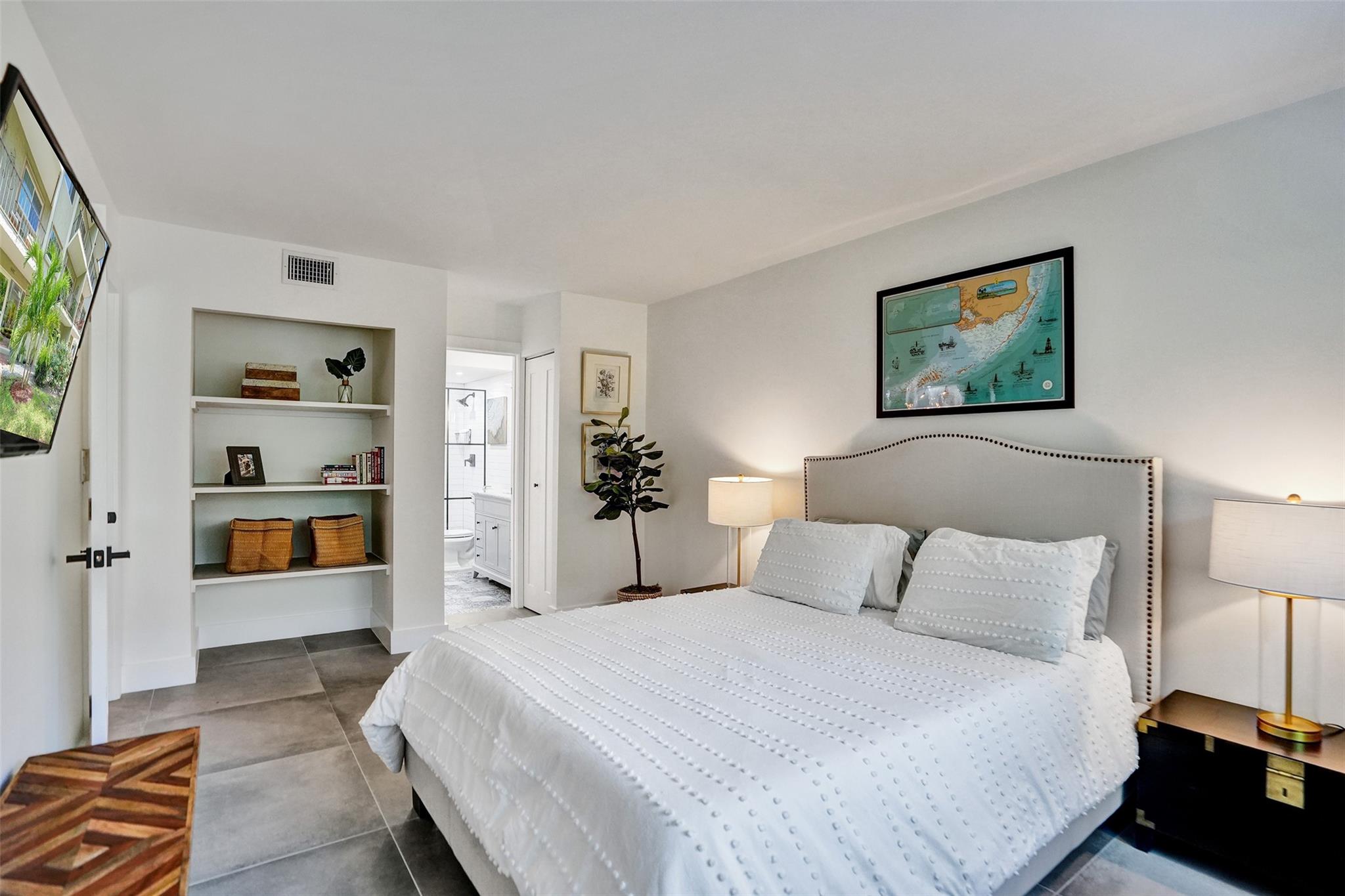 3000 NE 5th Ter 114-A