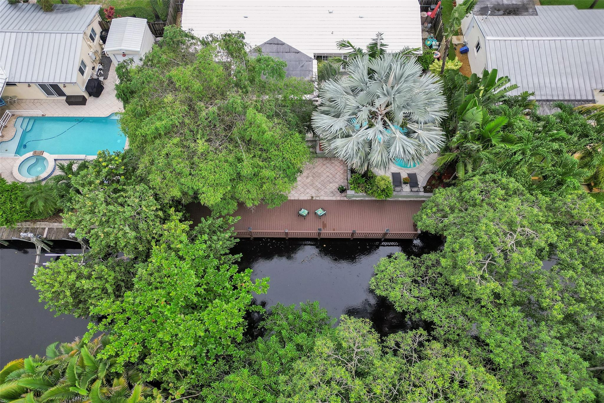 2650 SW 19th St