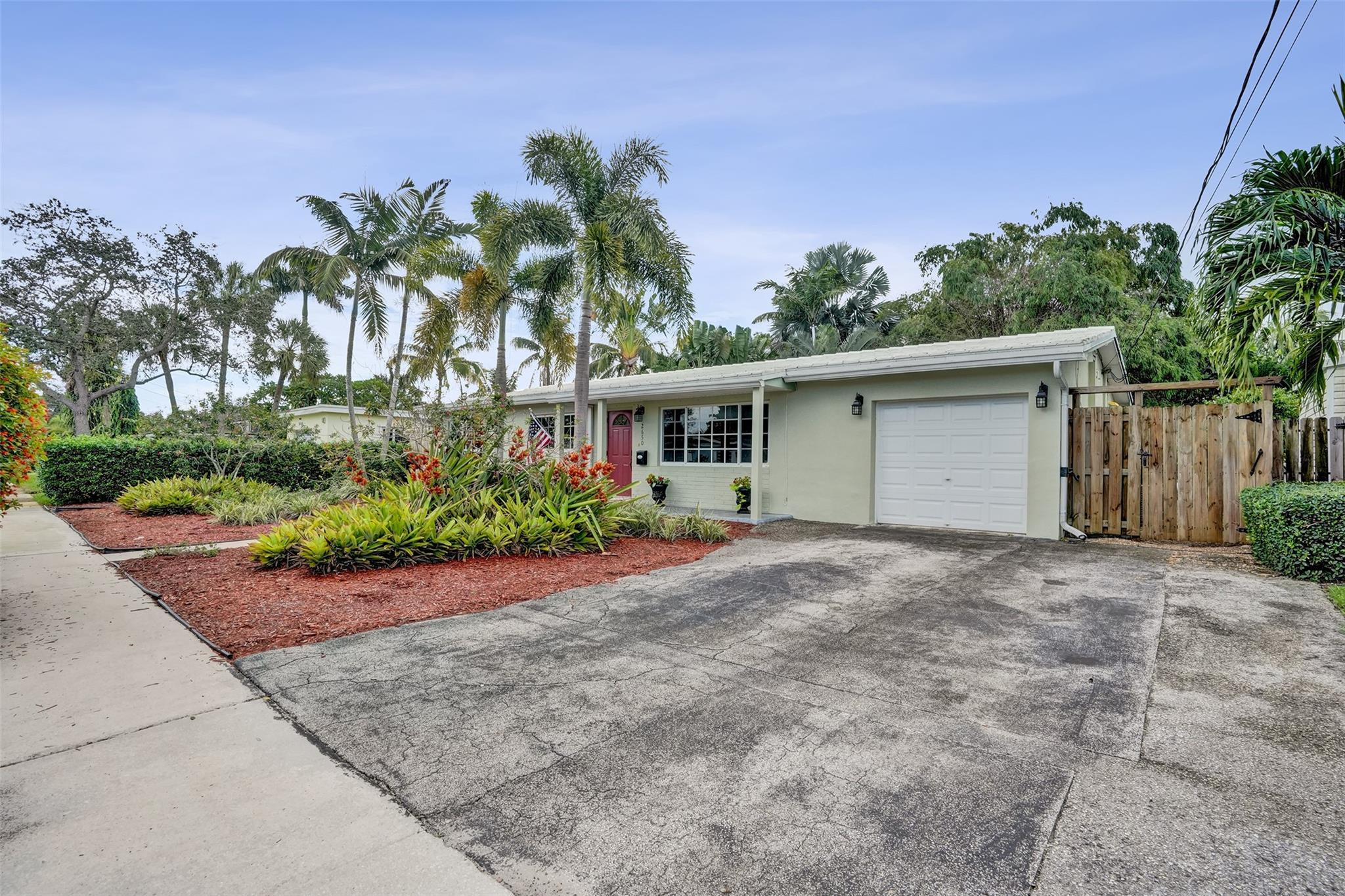 2650 SW 19th St