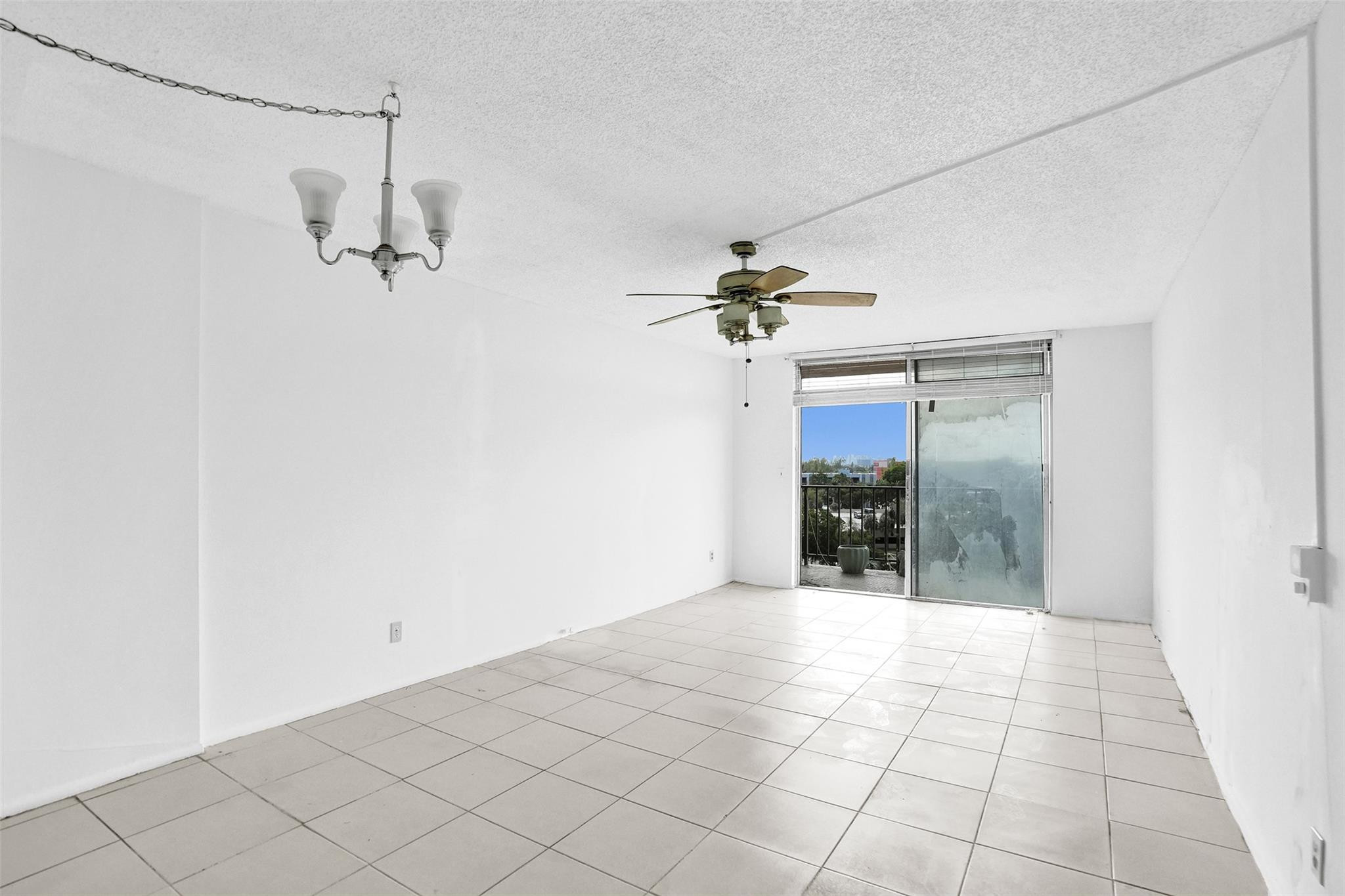 1465 NE 123rd St 714