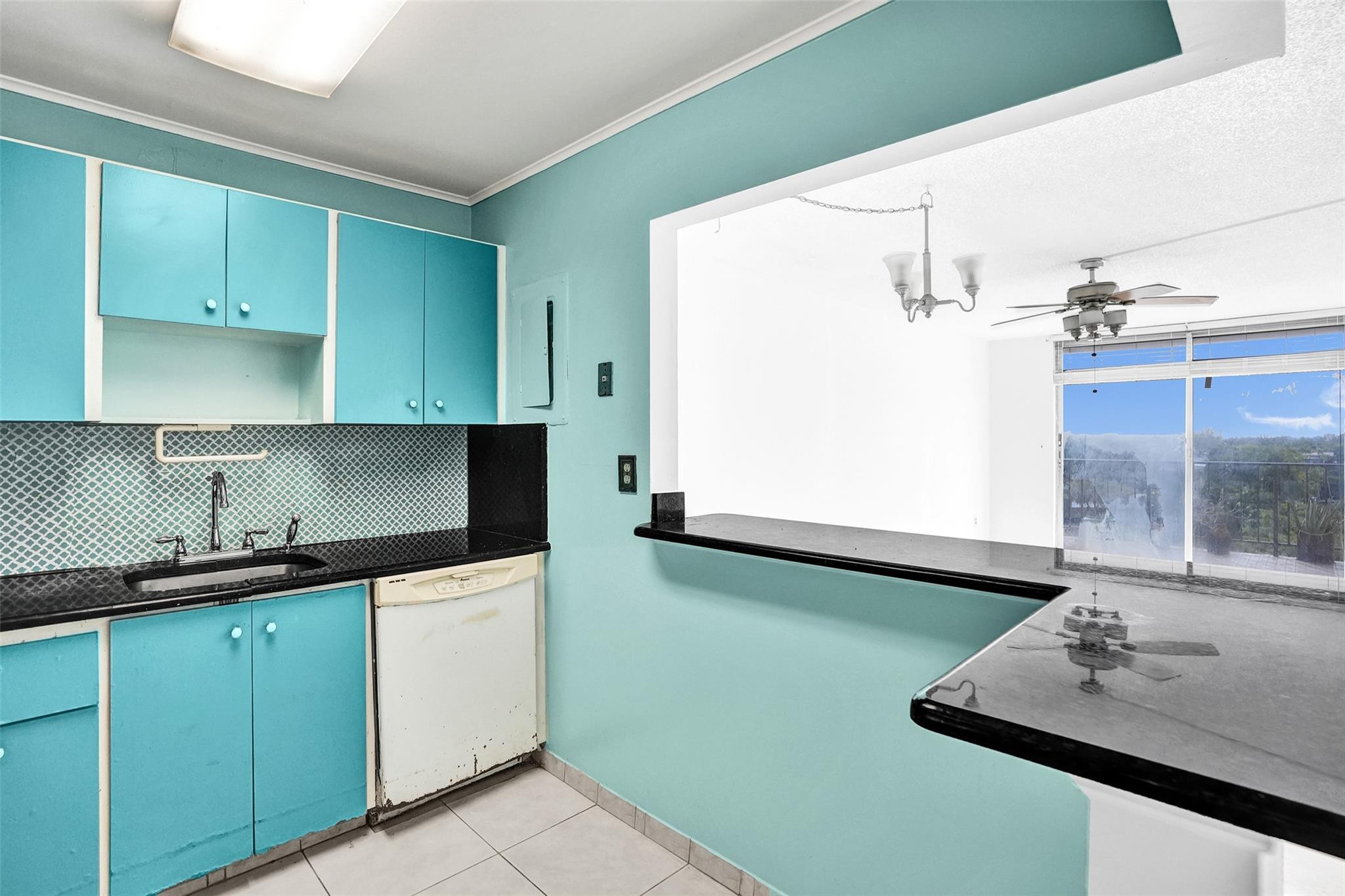 1465 NE 123rd St 714