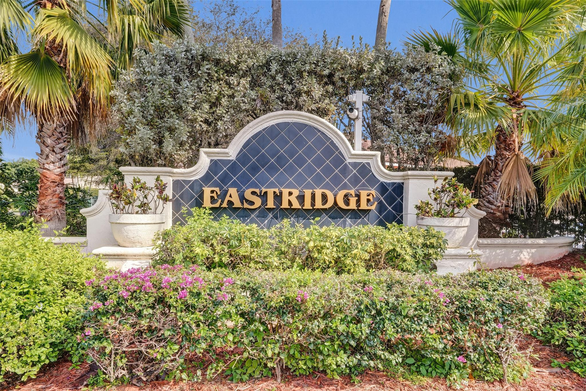 4055 Eastridge Drive