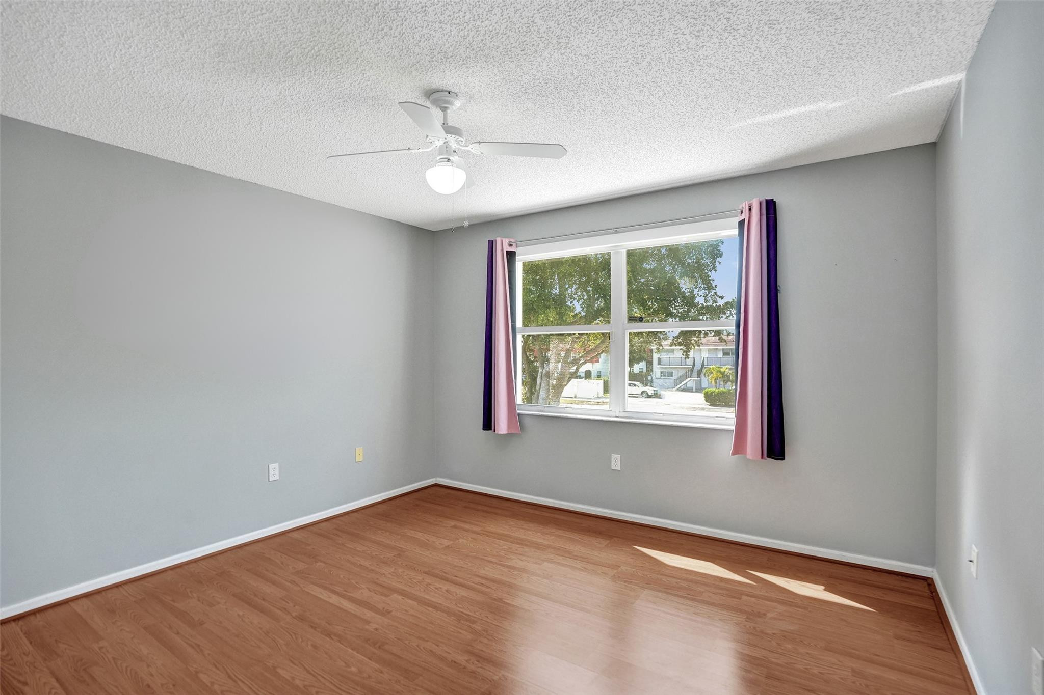 4055 Eastridge Drive