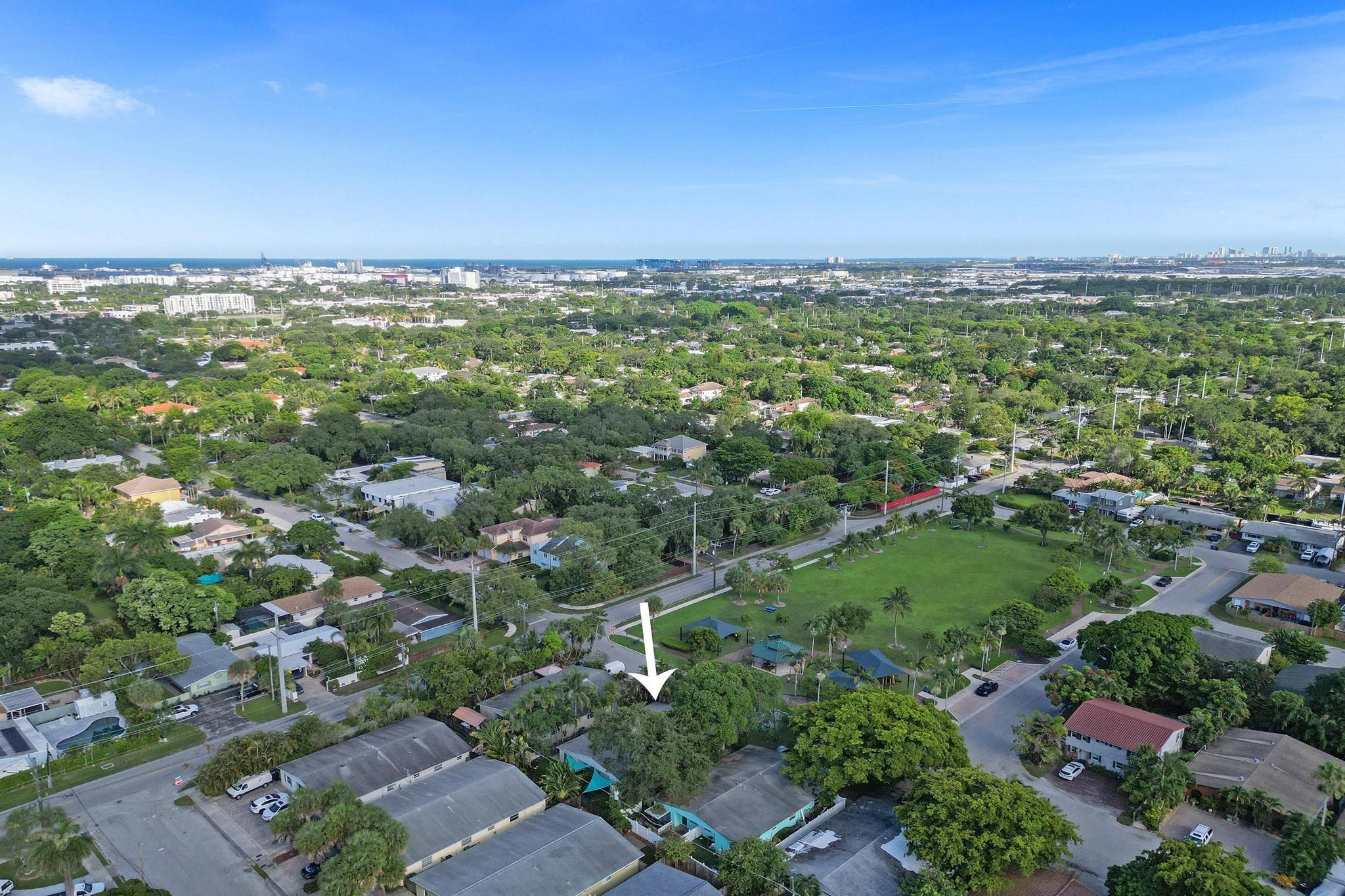909 SW 16th Street