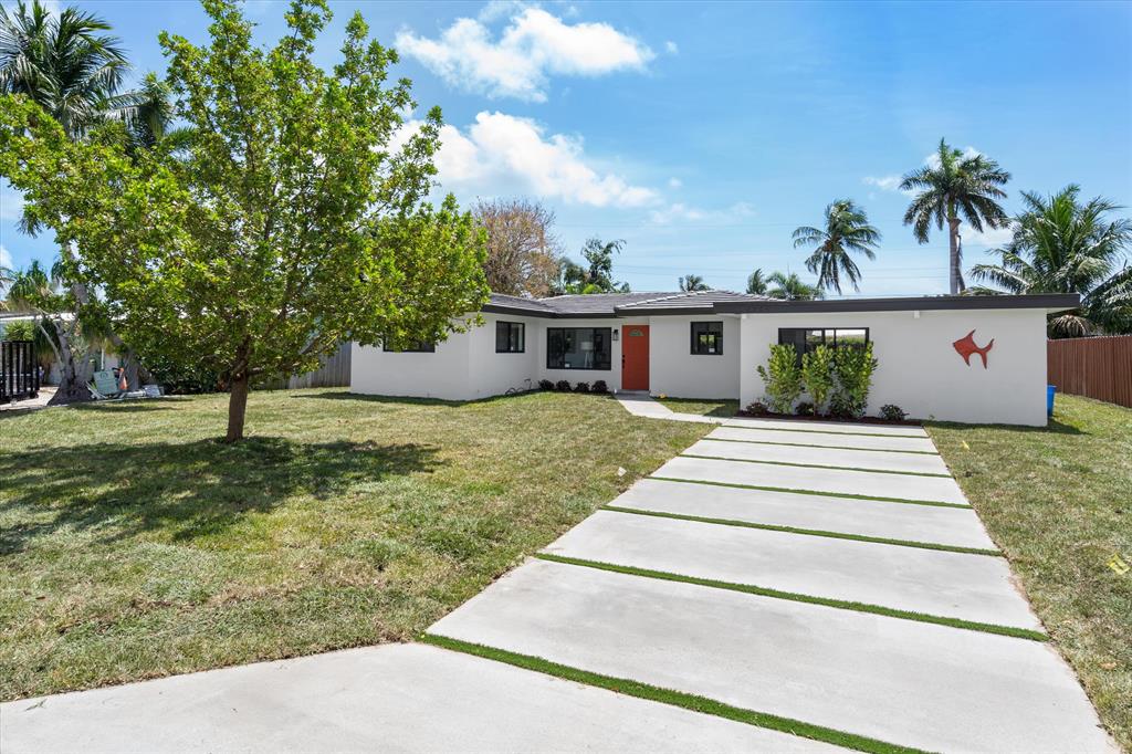2348 NE 9th Street