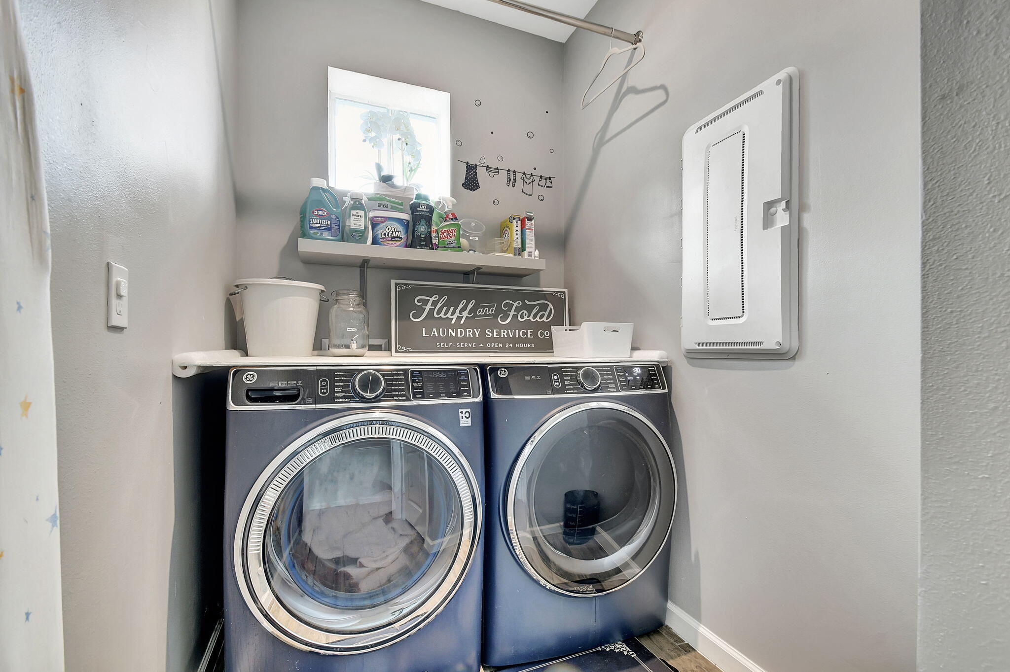 6631 Pointe Of Woods Drive