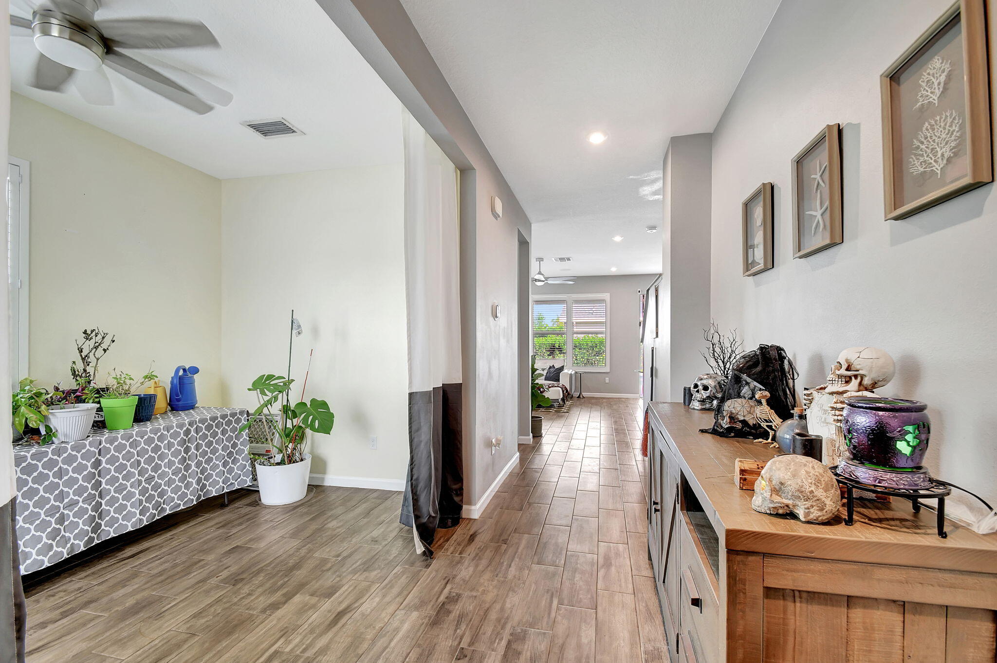 6631 Pointe Of Woods Drive