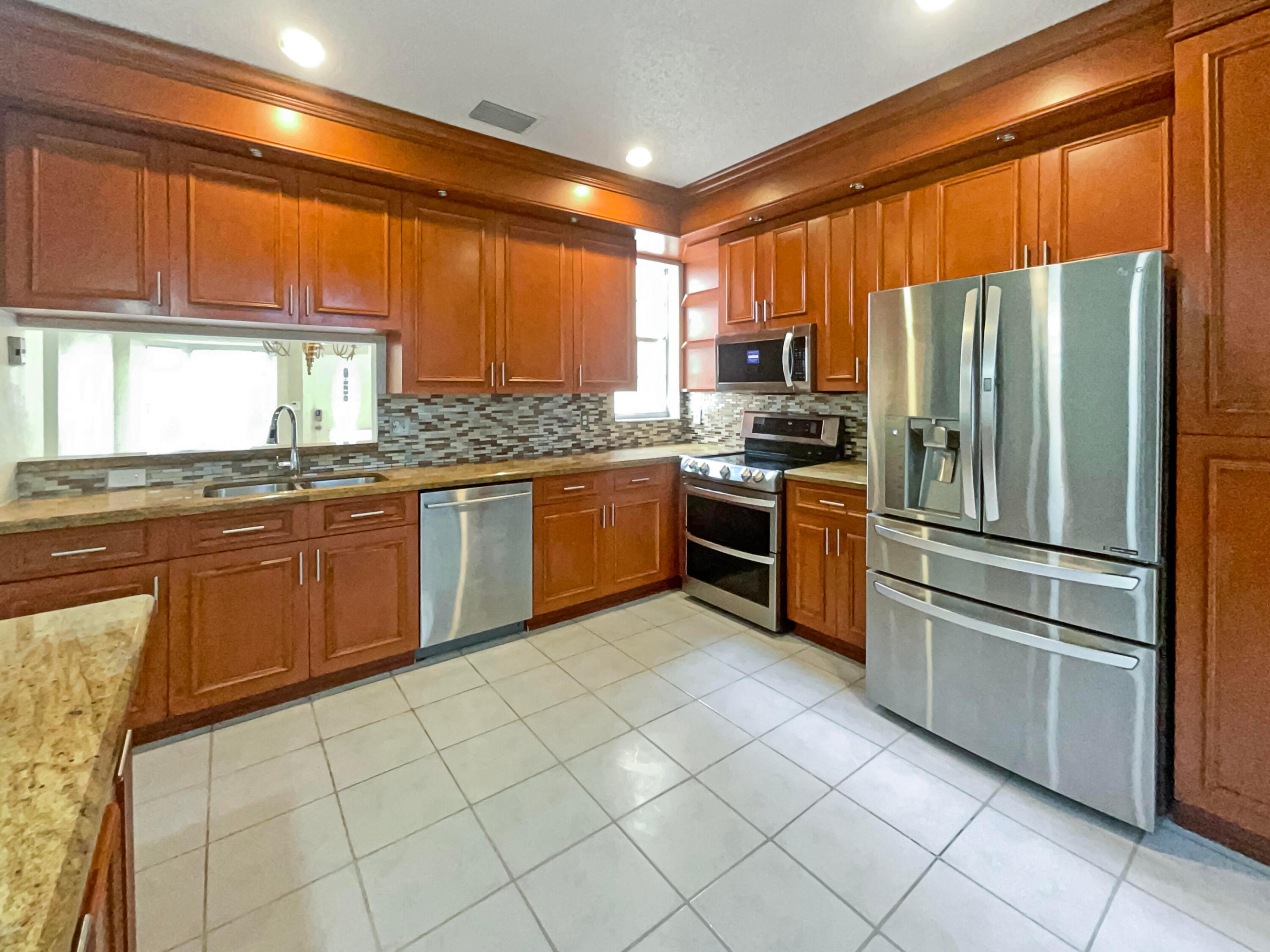 11087 NW 46th Drive