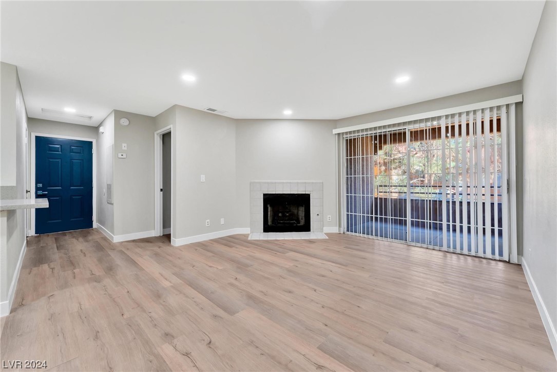 2200 South Fort Apache Road 2237