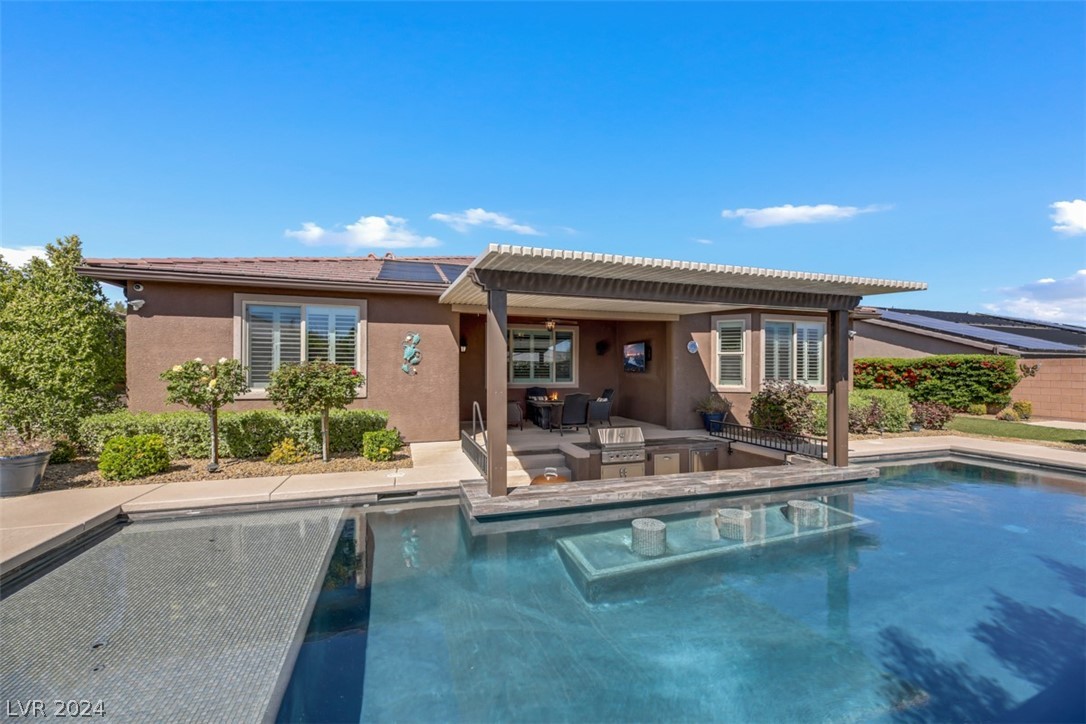 9729 Guiding Light Avenue