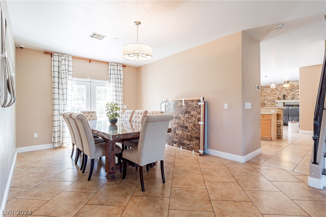 6513 West Tropical Parkway