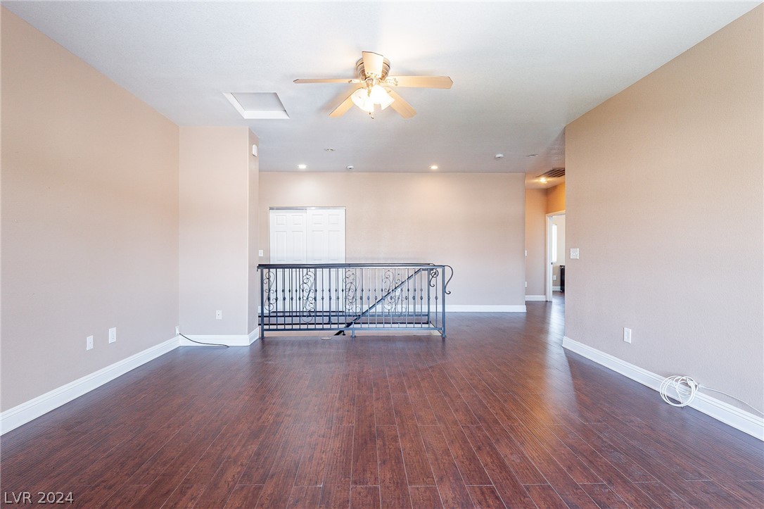 6513 West Tropical Parkway