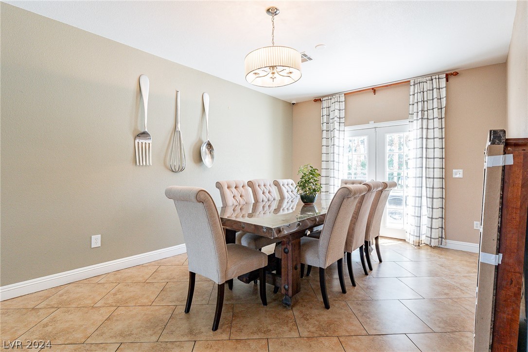 6513 West Tropical Parkway