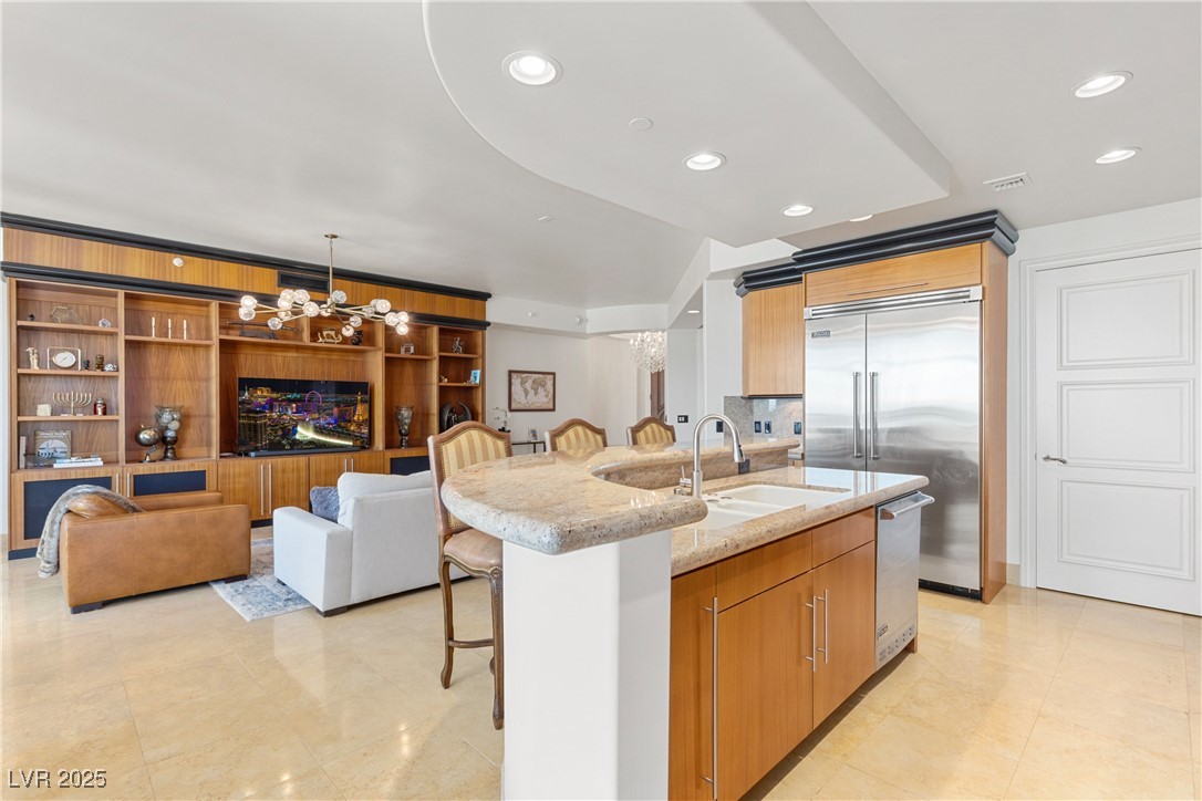9103 Alta Drive 807