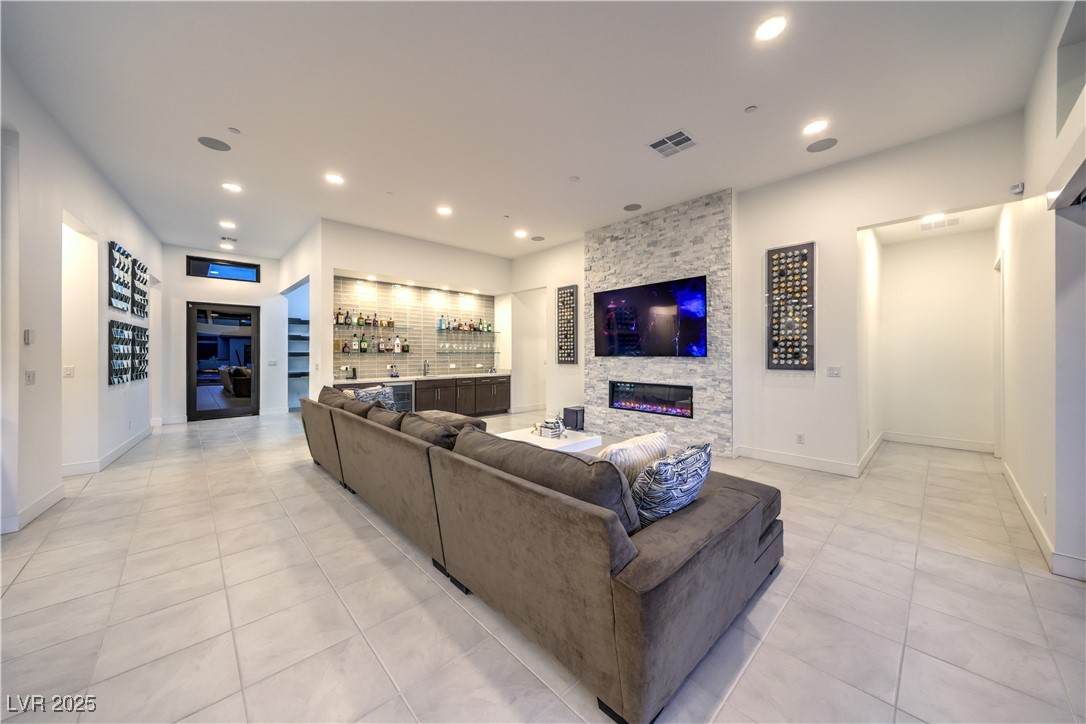 461 Highview Ridge Avenue