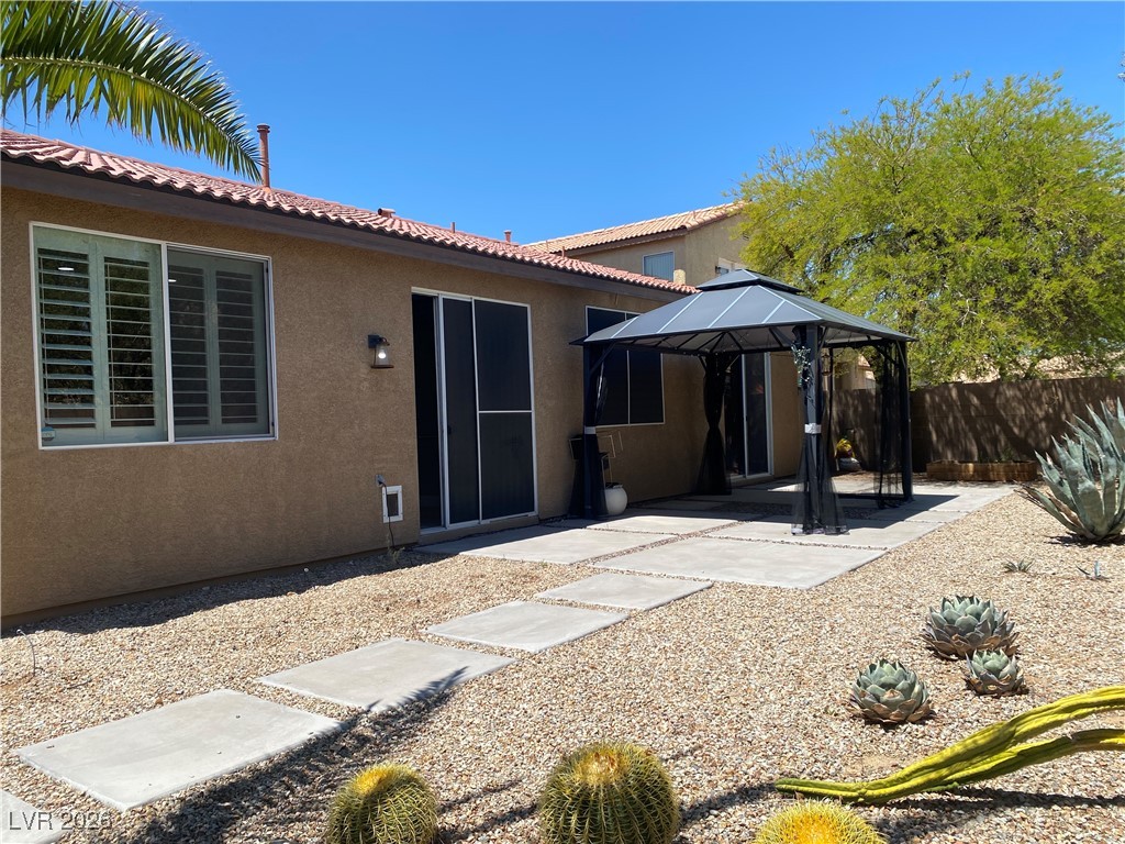 7956 Skyline View Court