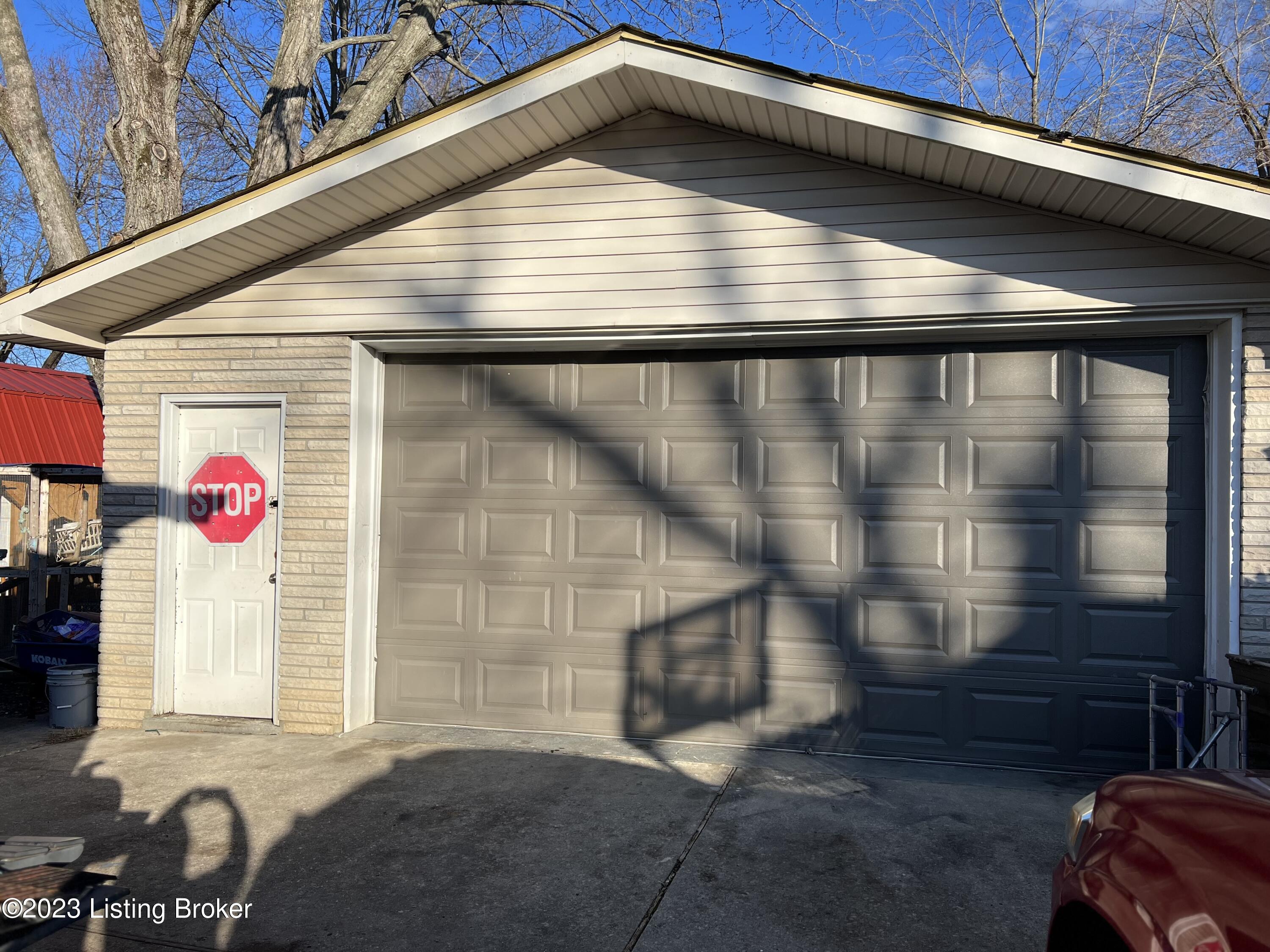 10219 Beau Brummell Dr