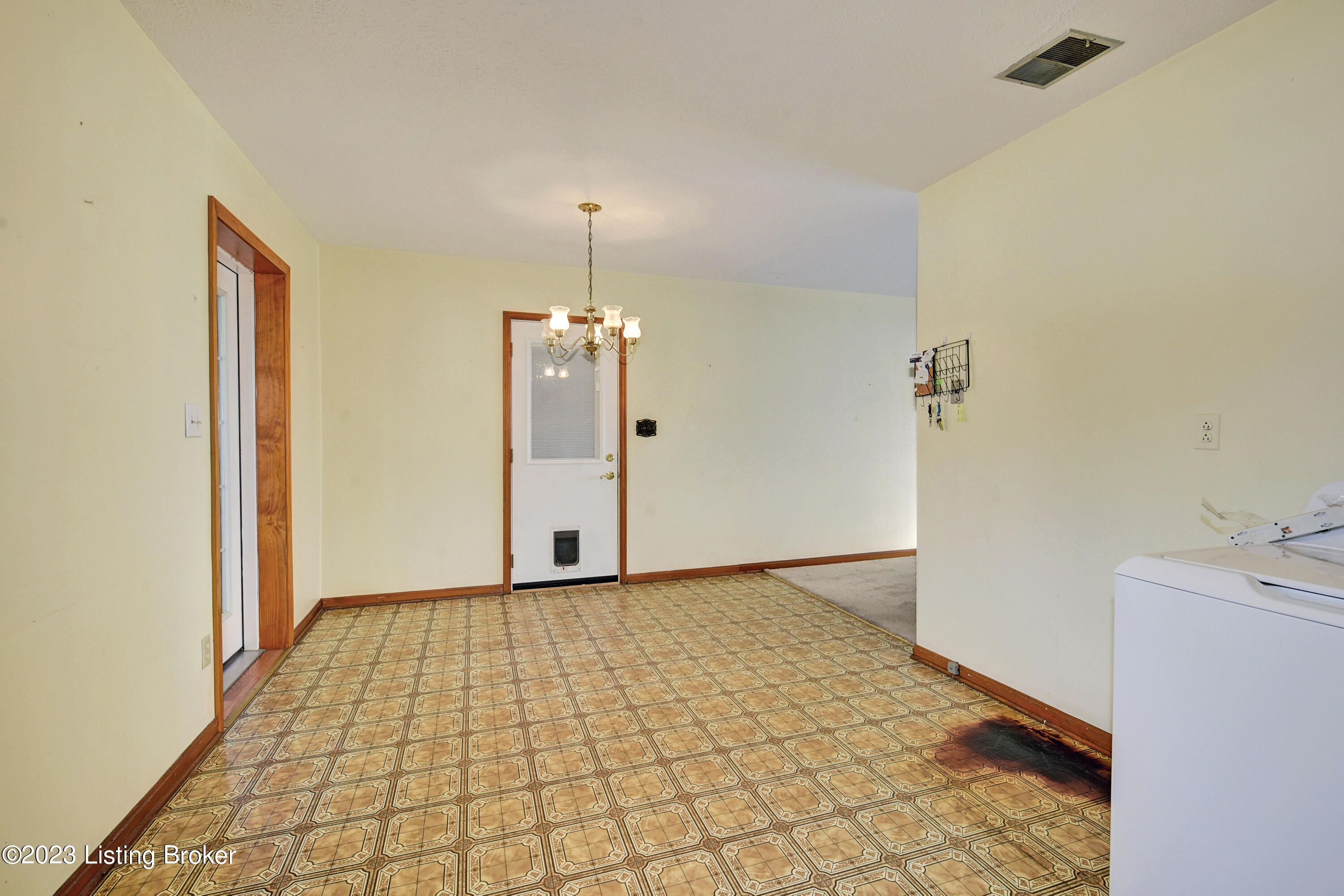 13412 Diane Rd
