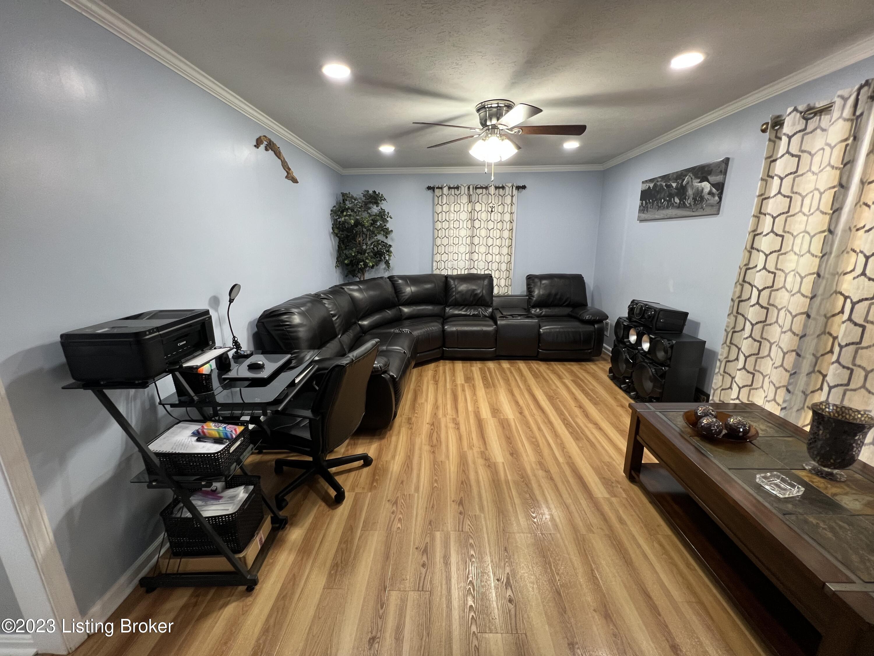 8100 Smithton Rd