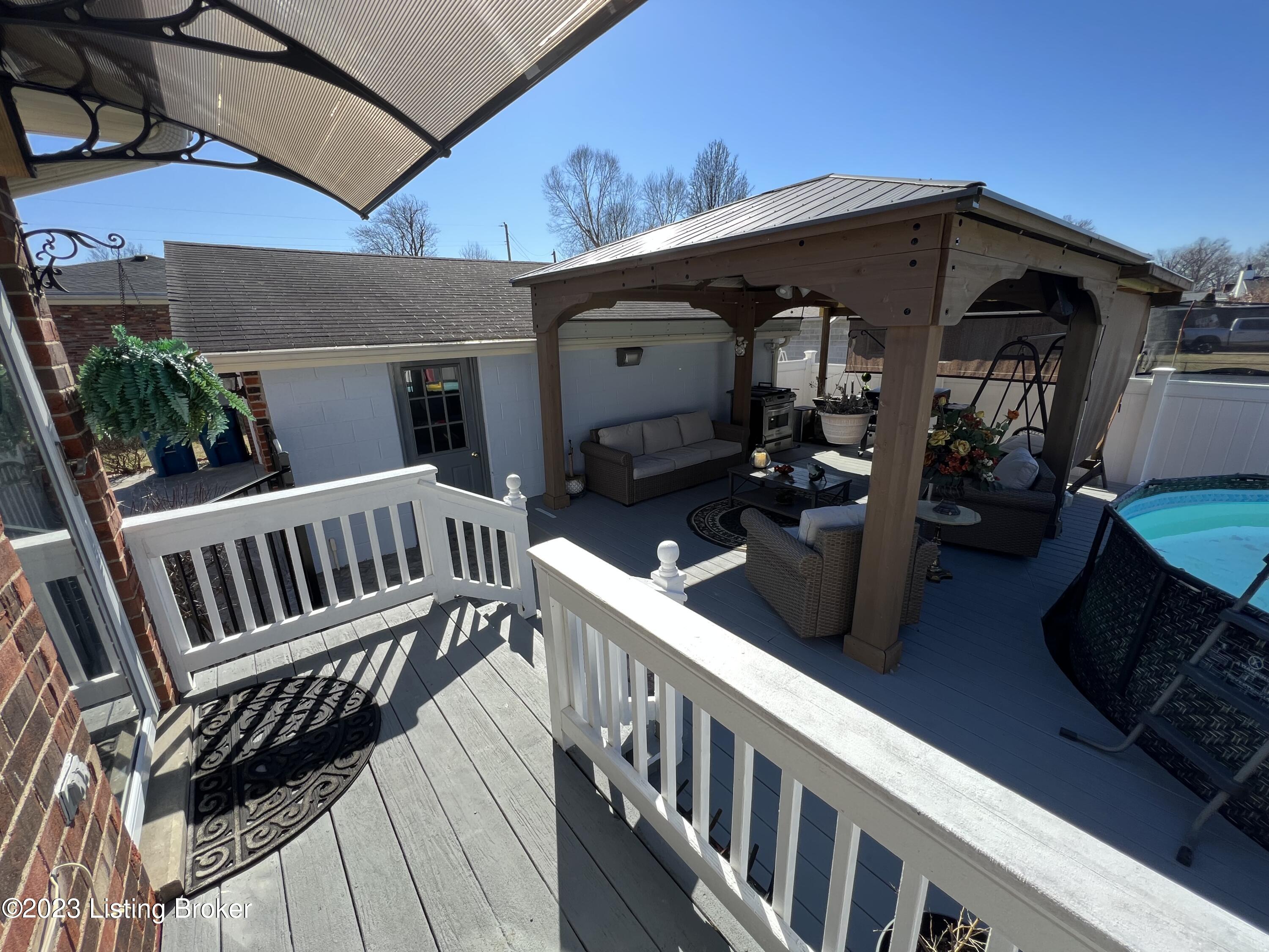 8100 Smithton Rd
