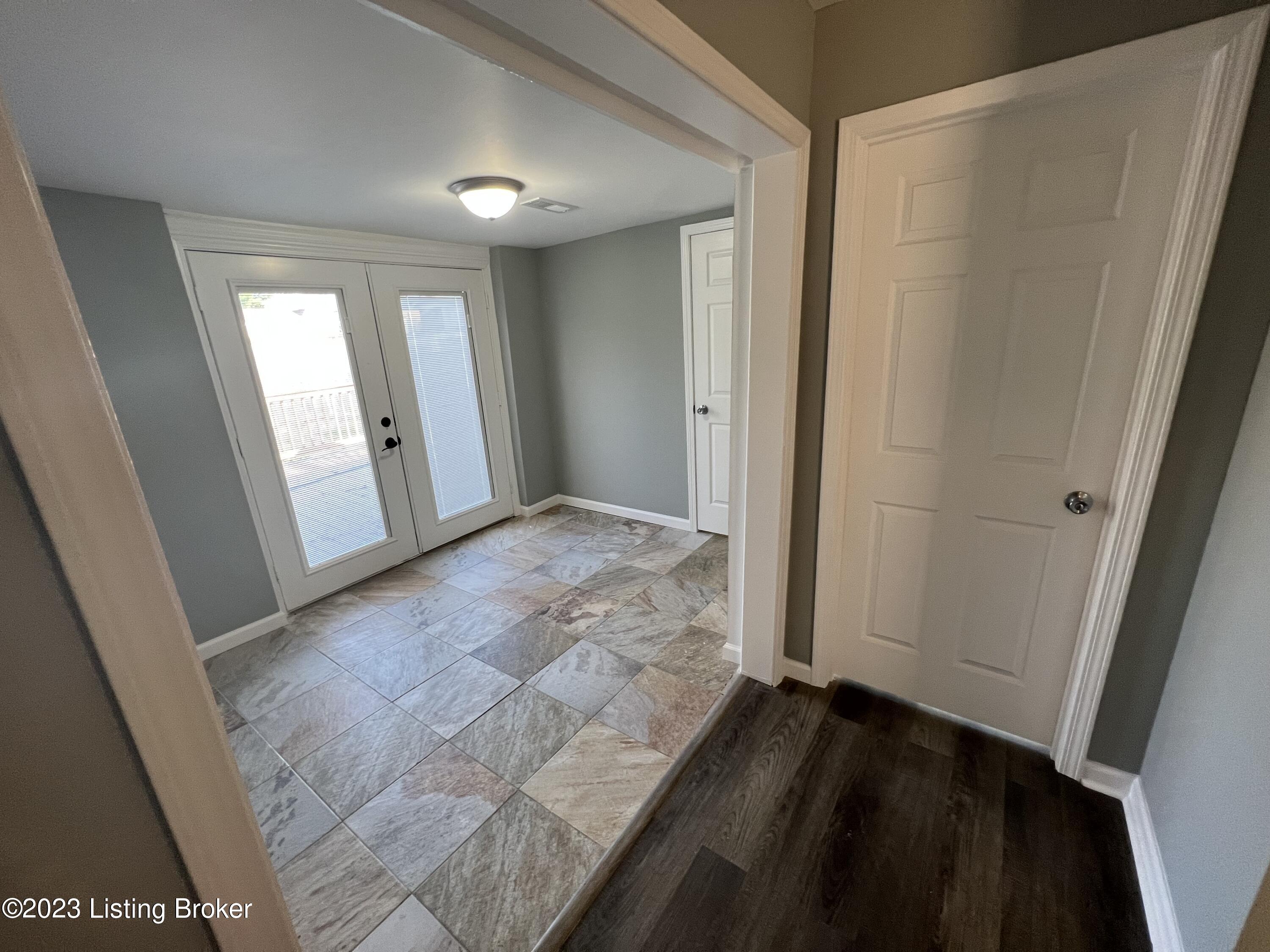 5312 Georgia Ln