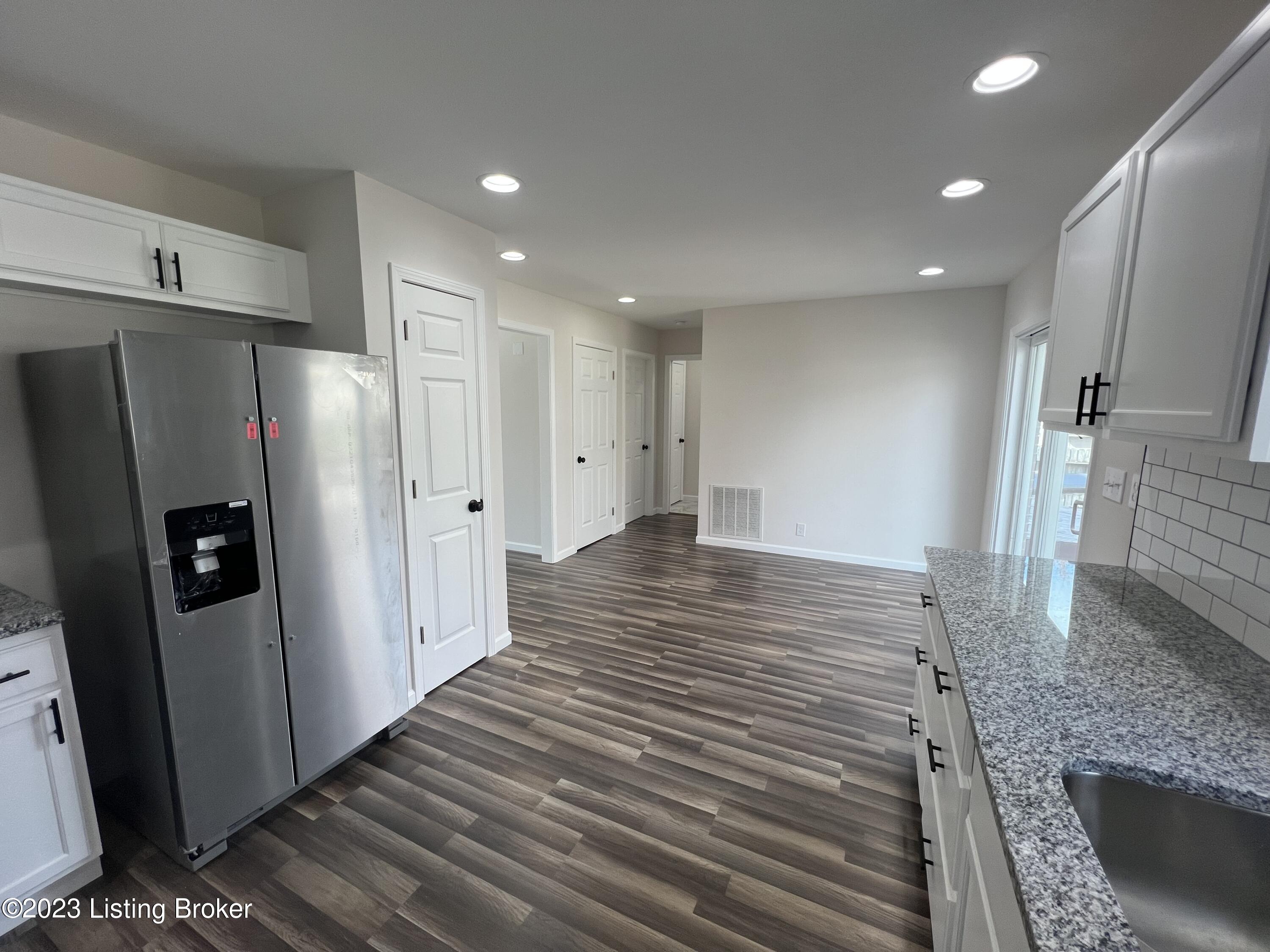10307 Cooperwood Ct