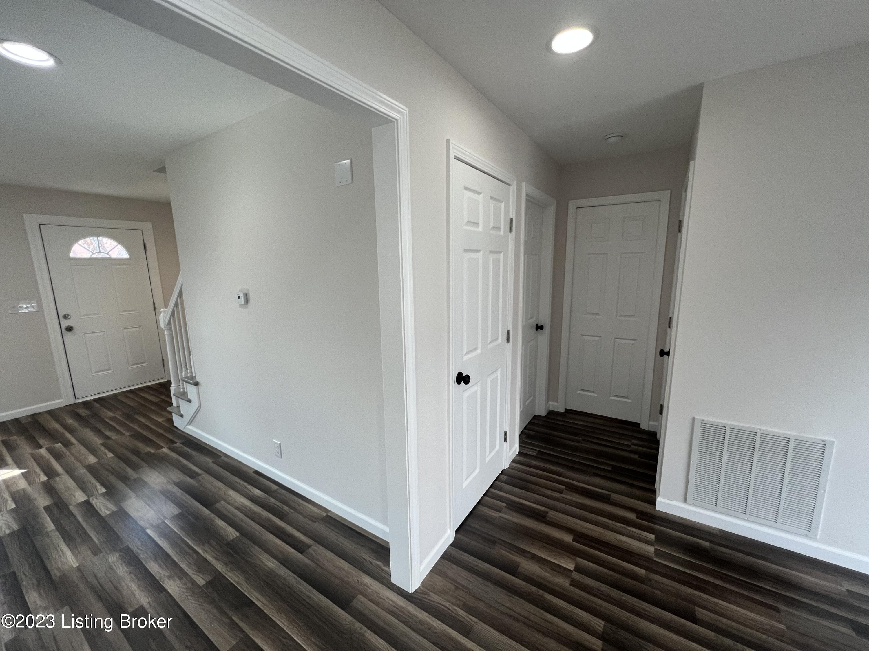 10307 Cooperwood Ct