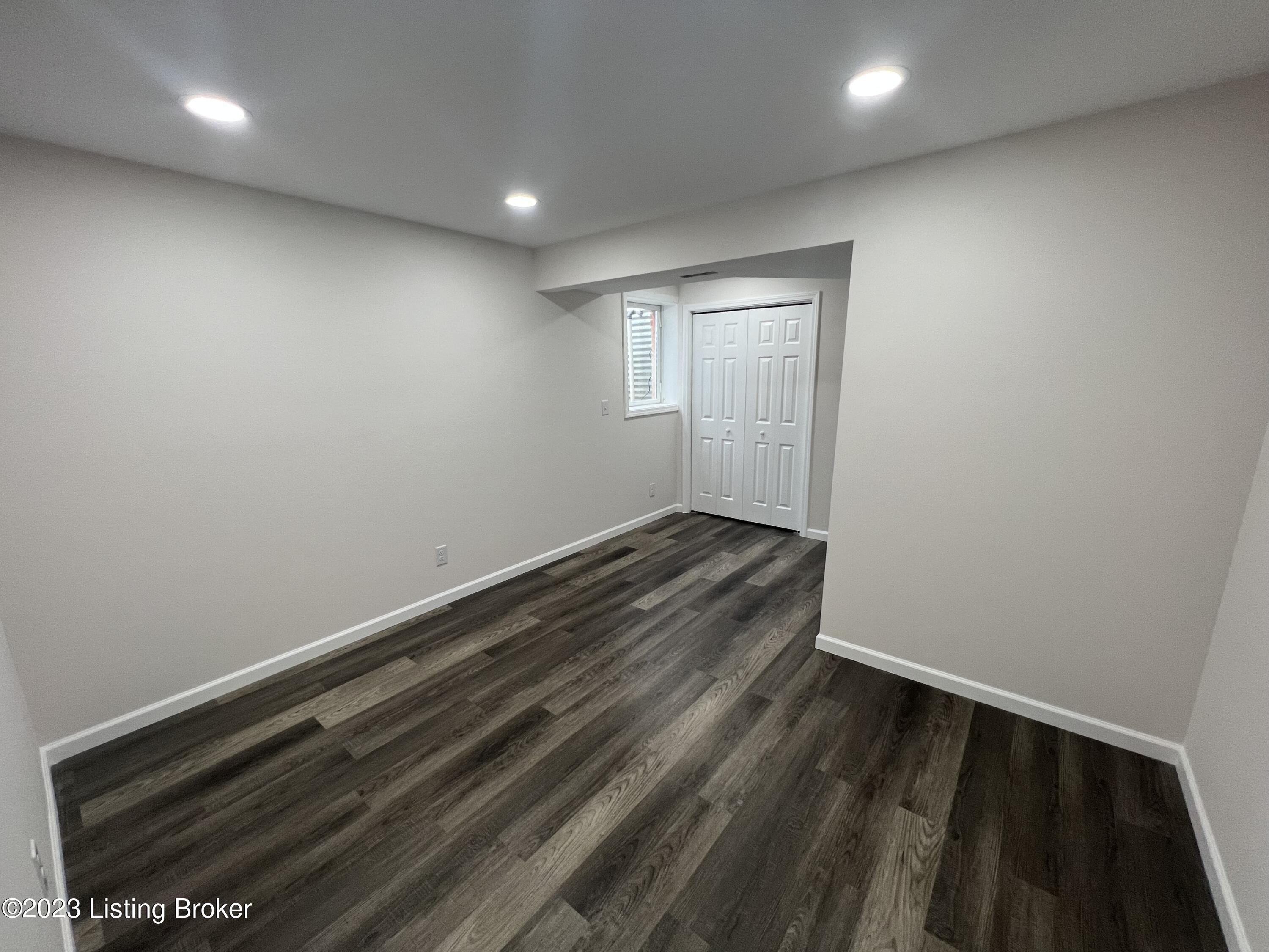 10307 Cooperwood Ct