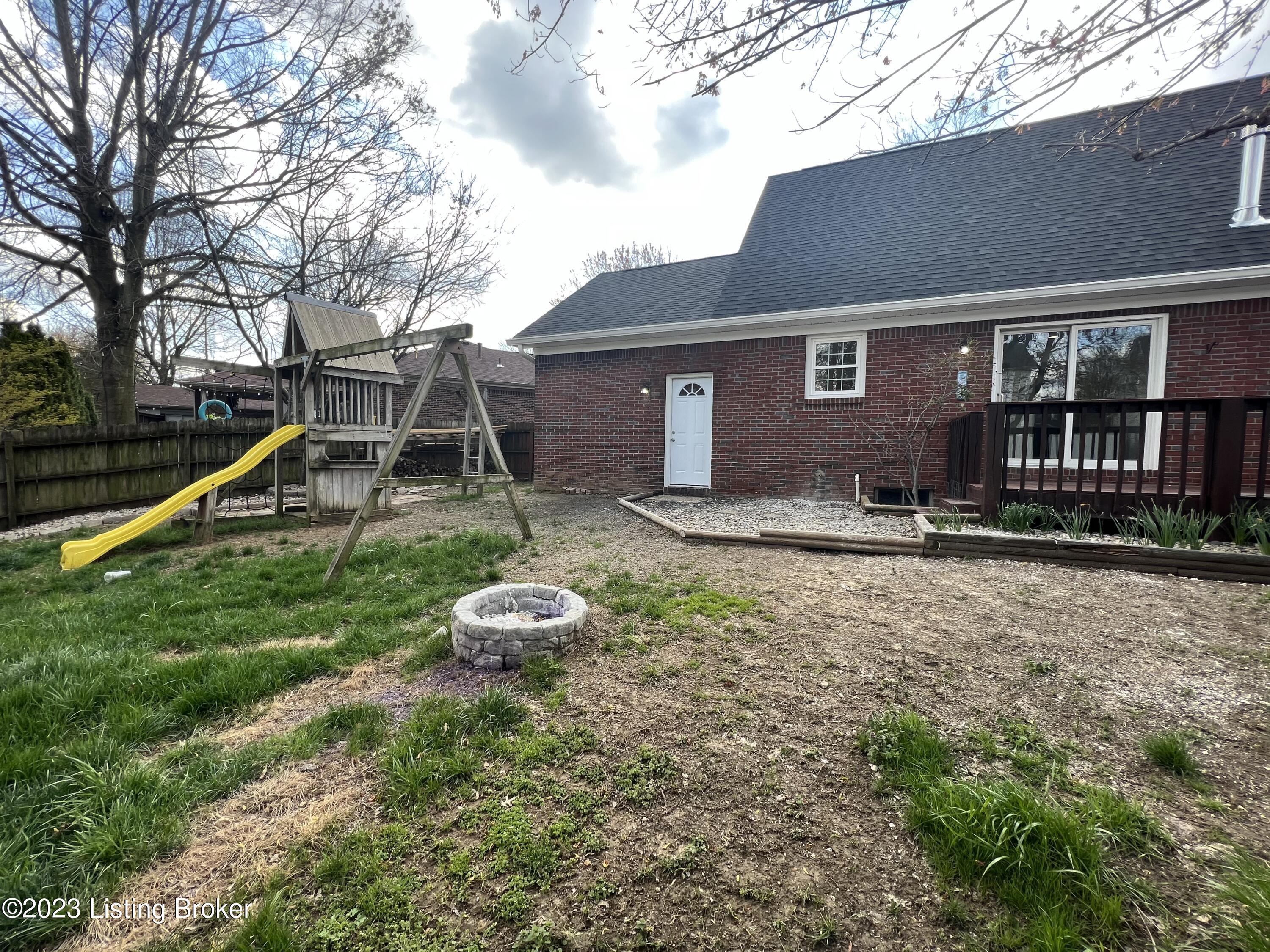 10307 Cooperwood Ct